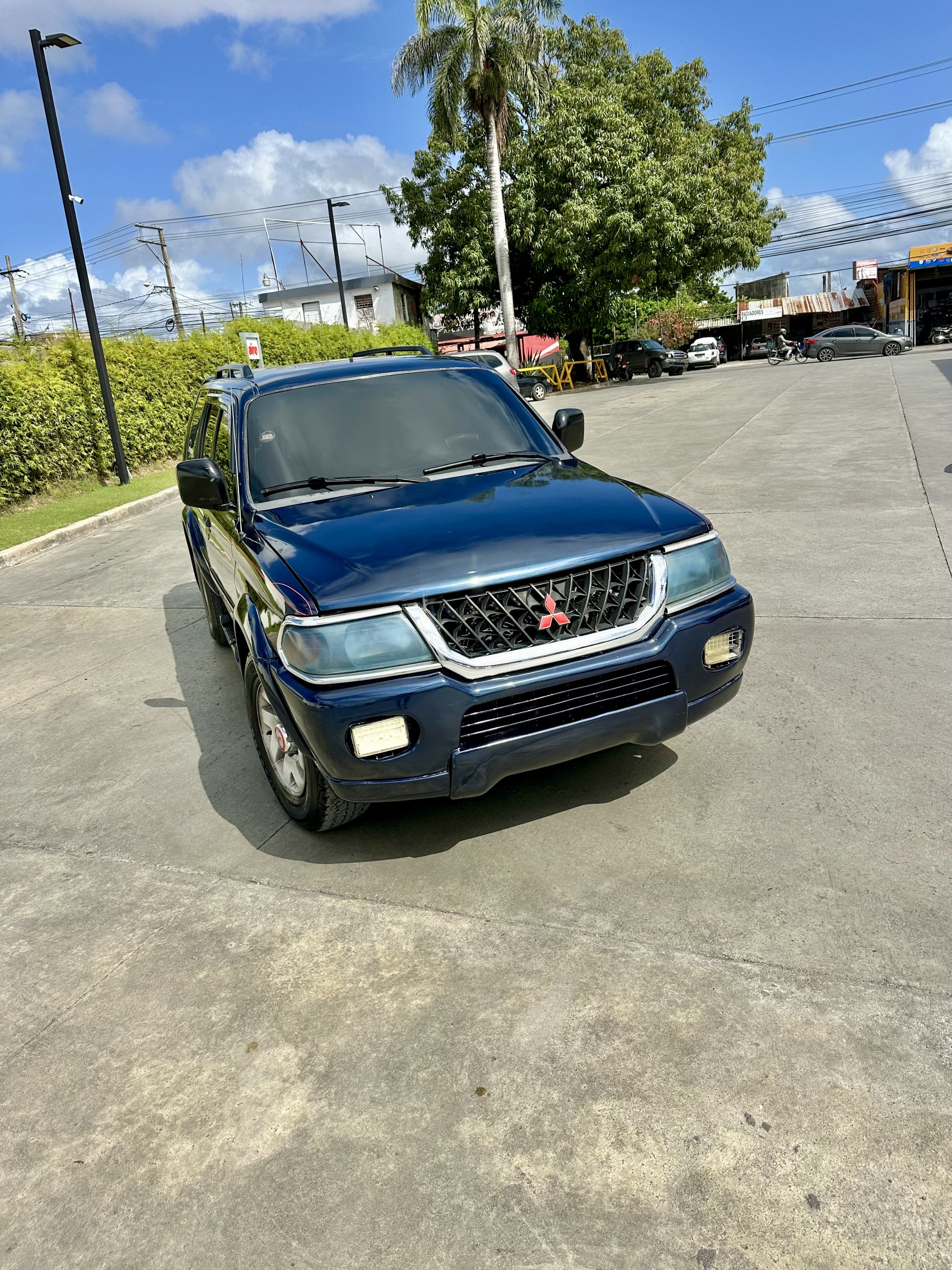 jeepetas y camionetas - MITSUBISHI MONTERO SPORT 2002 3