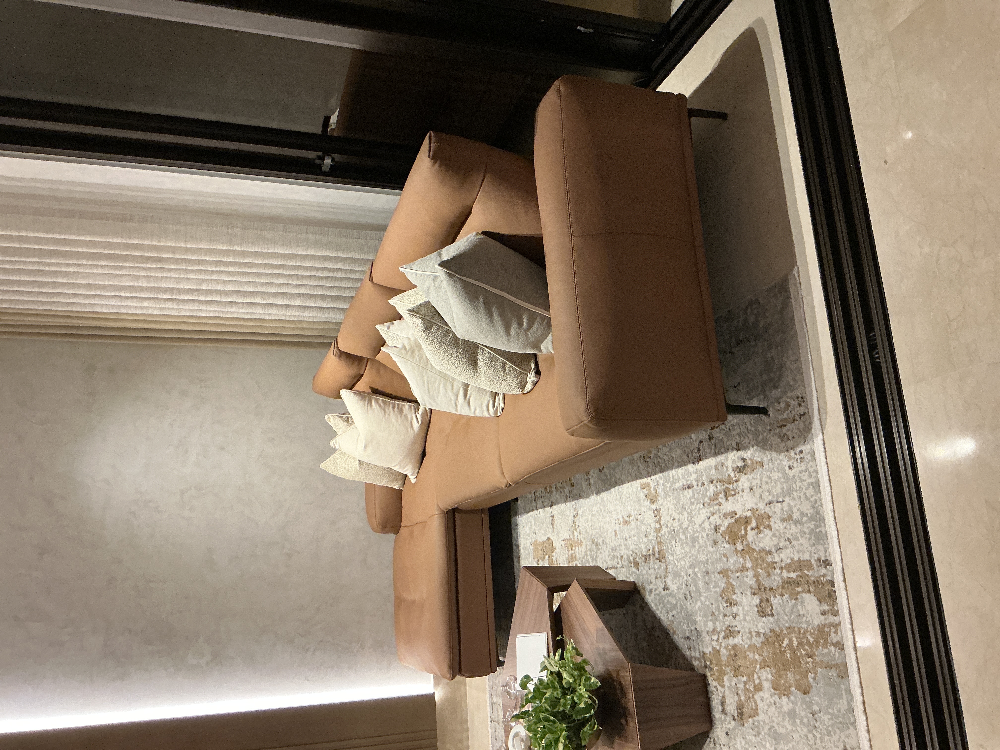 muebles y colchones - Vende Mueble Leathee Italiano reclinable 1