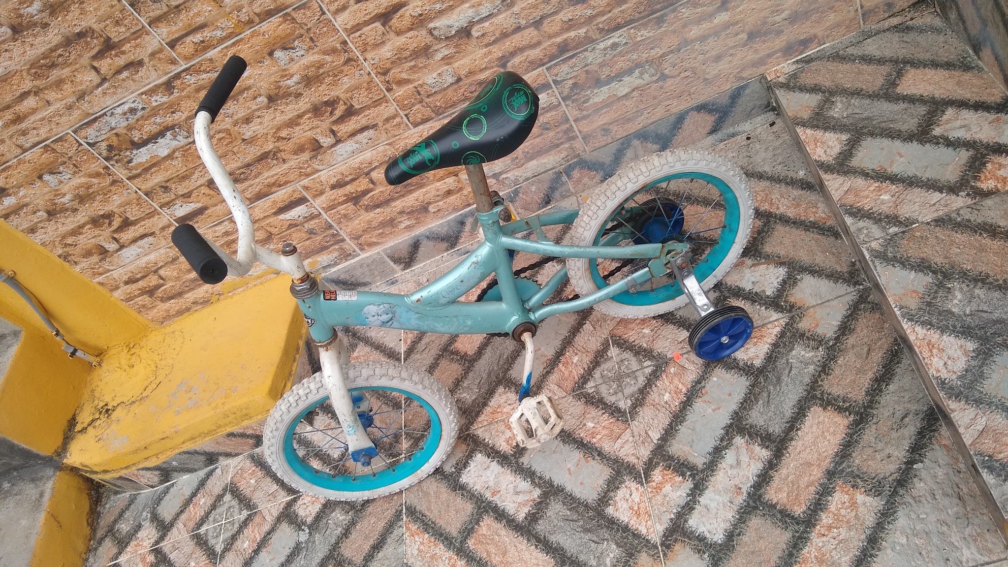 bicicletas y accesorios - Bici Huffy aro 12 2