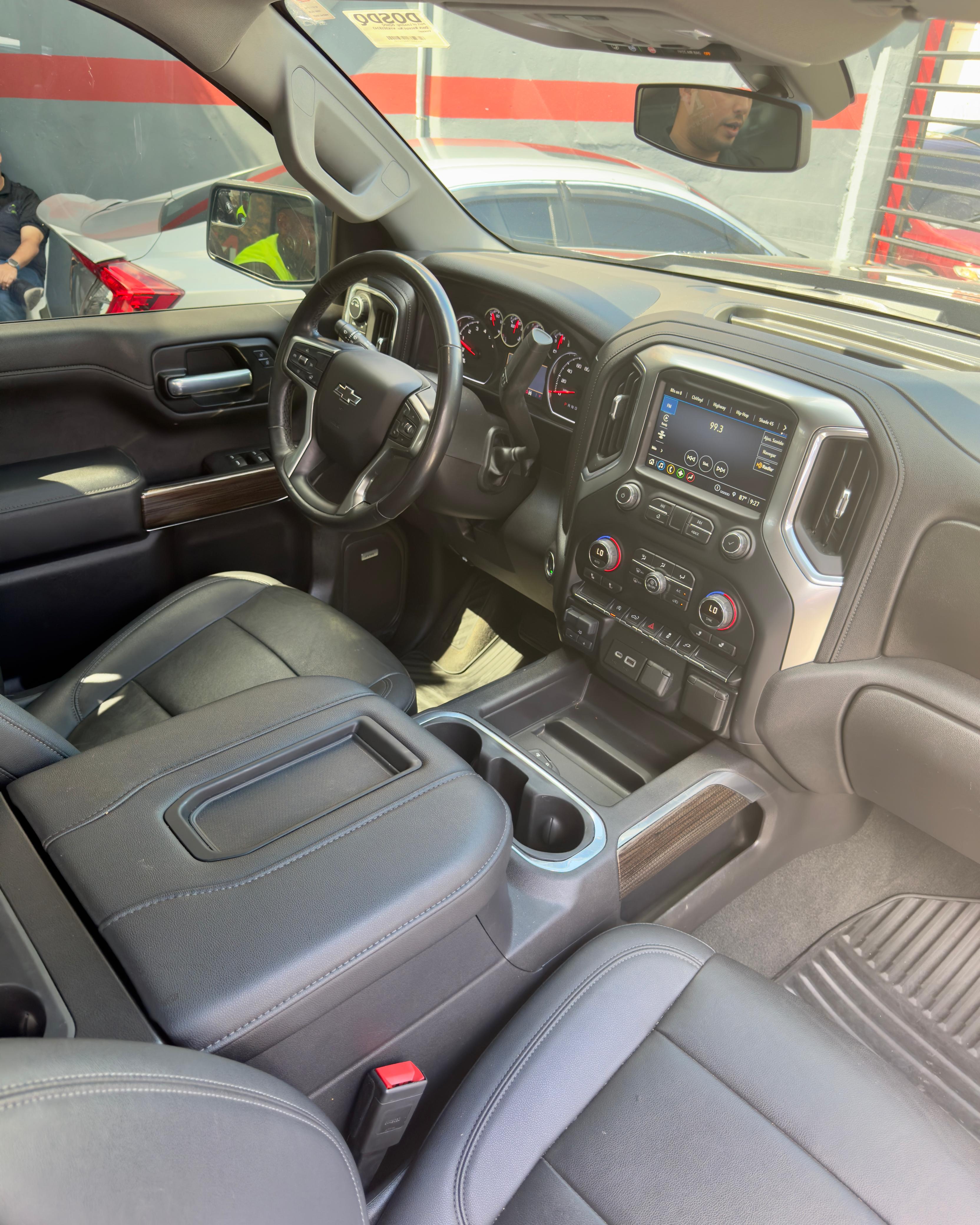 jeepetas y camionetas - CHEVROLET SILVERADO RST DURAMAX 2021  0