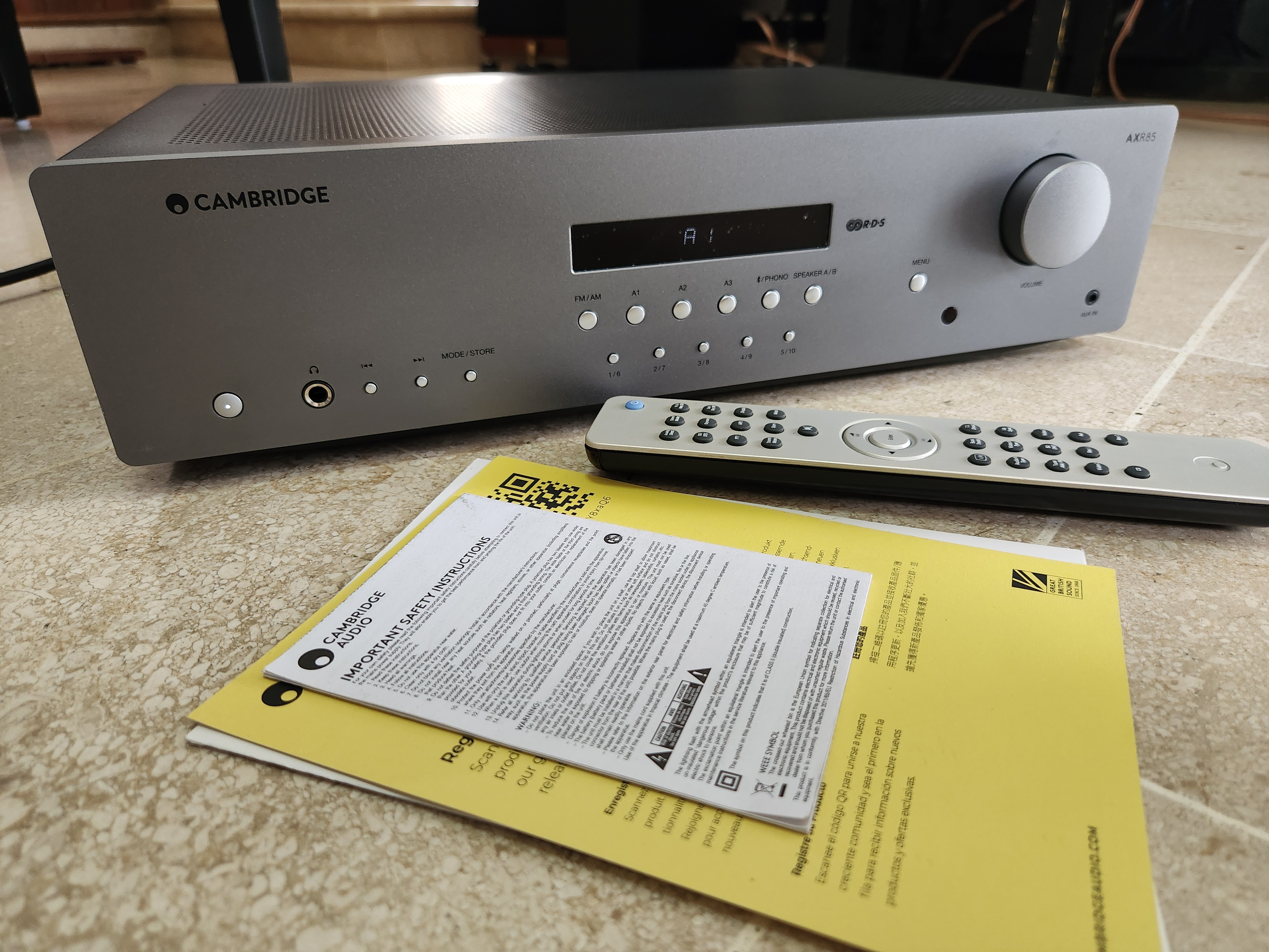 camaras y audio - Cambridge Audio AX R85 integrated power amplifier with digital and Phono stage