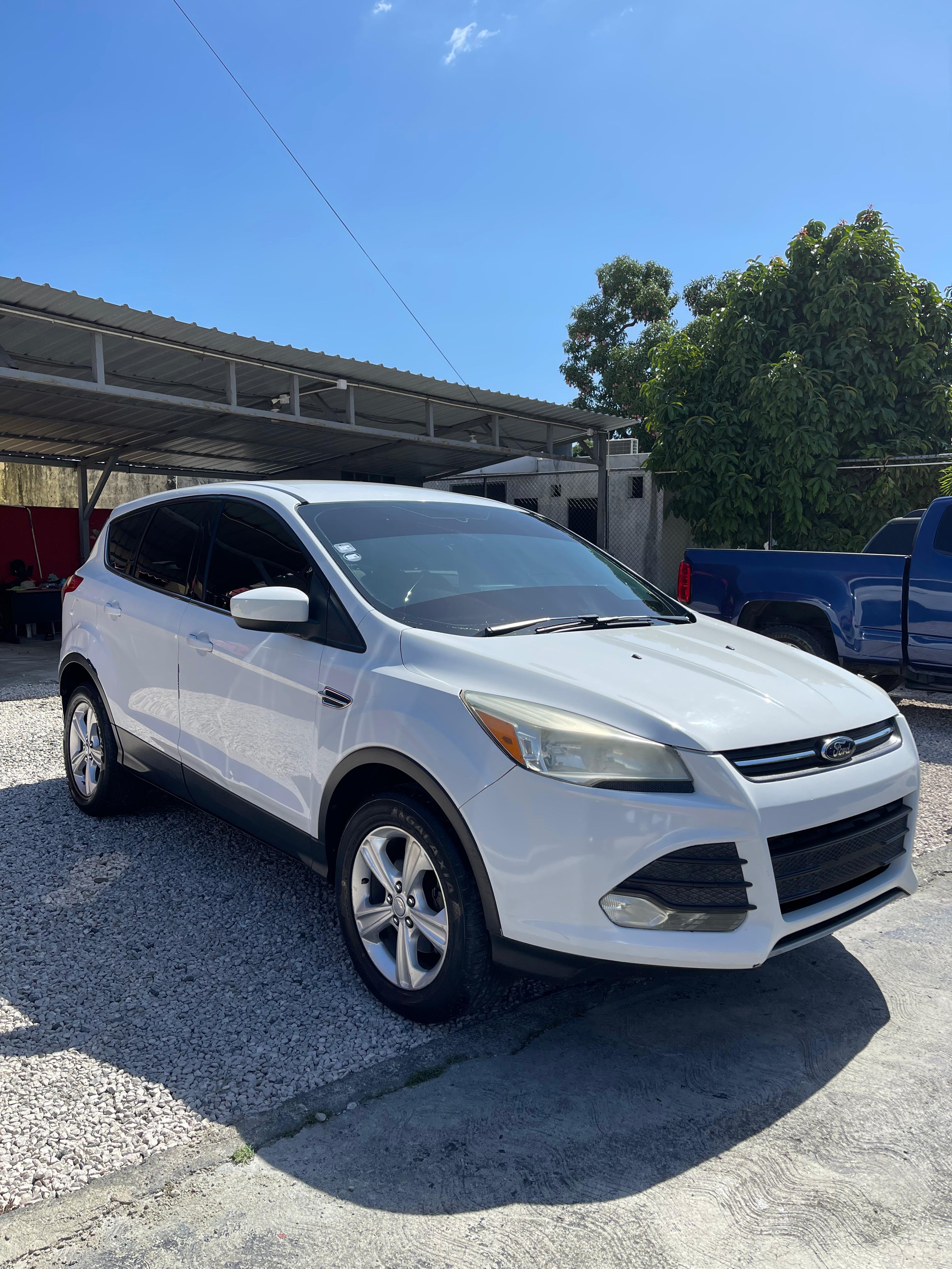 jeepetas y camionetas - Ford Escape SE 2013 0