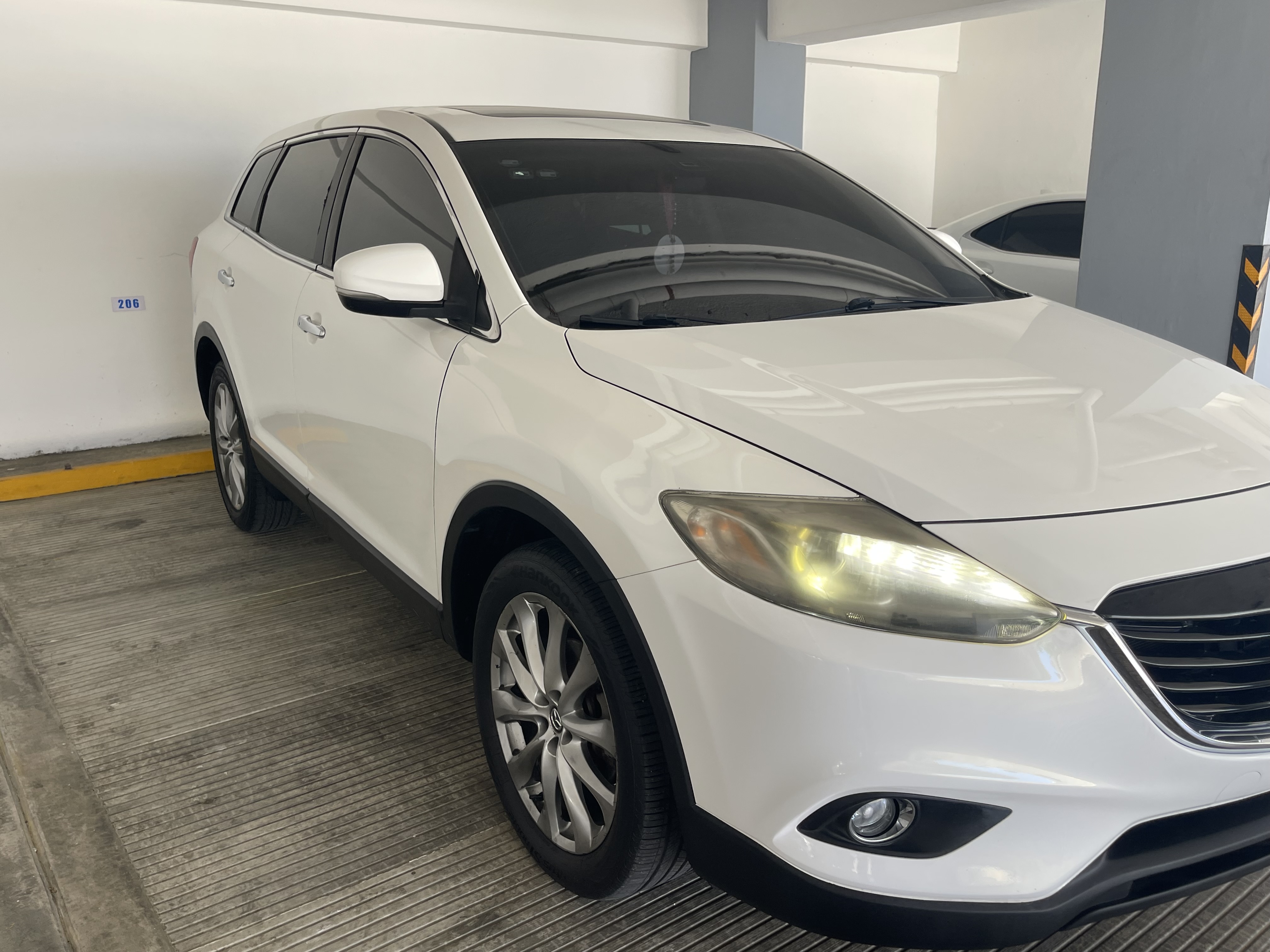 jeepetas y camionetas - Mazda CX9 de Venta en Santo Domingo  1