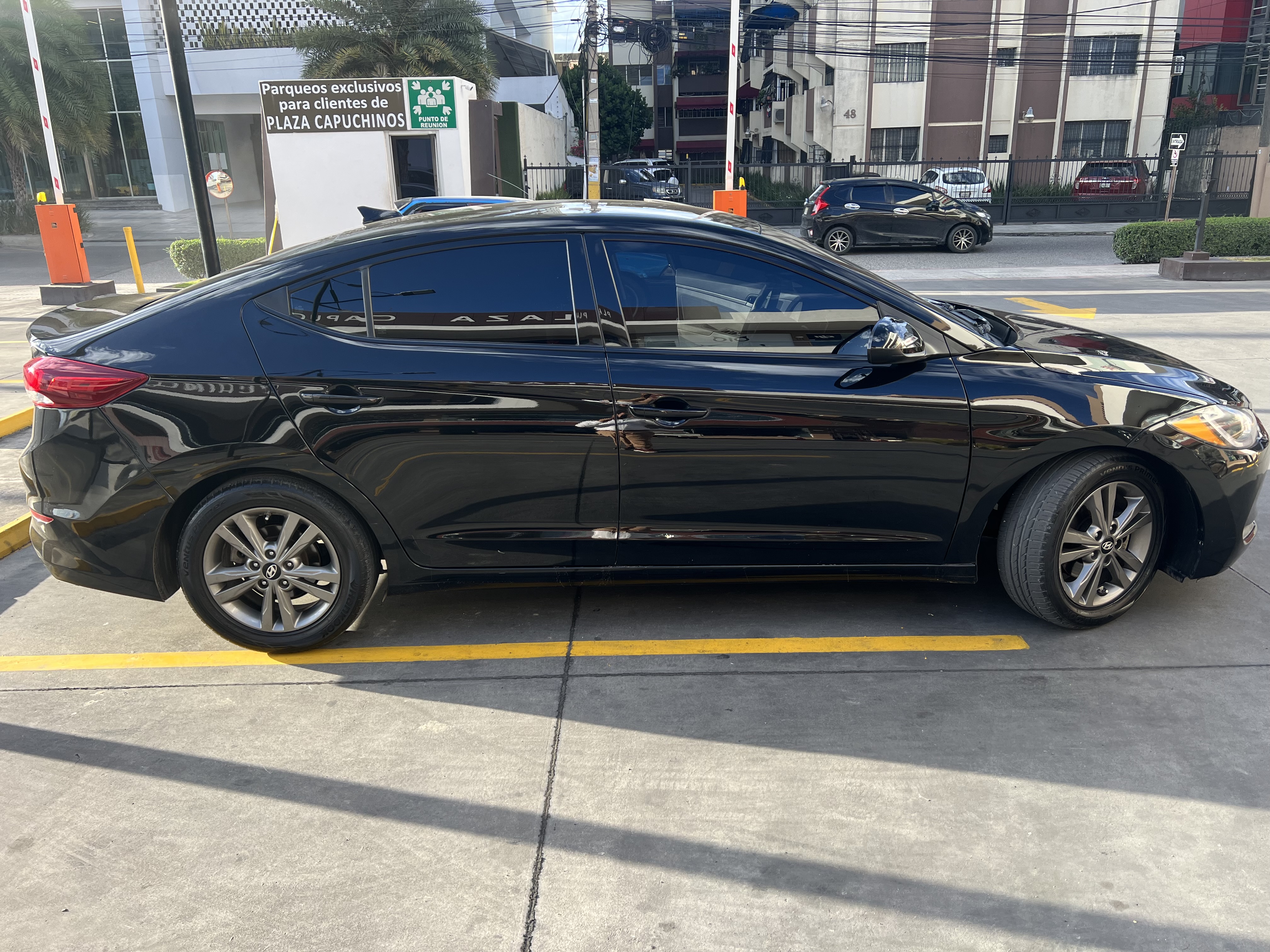 carros - Hyundai Elantra 2018 SEL  2