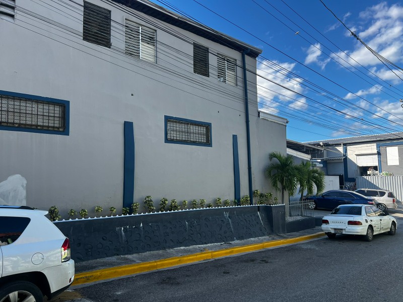 oficinas y locales comerciales - Nave en alquiler en Hato Mayor, Santiago de los Caballeros 4