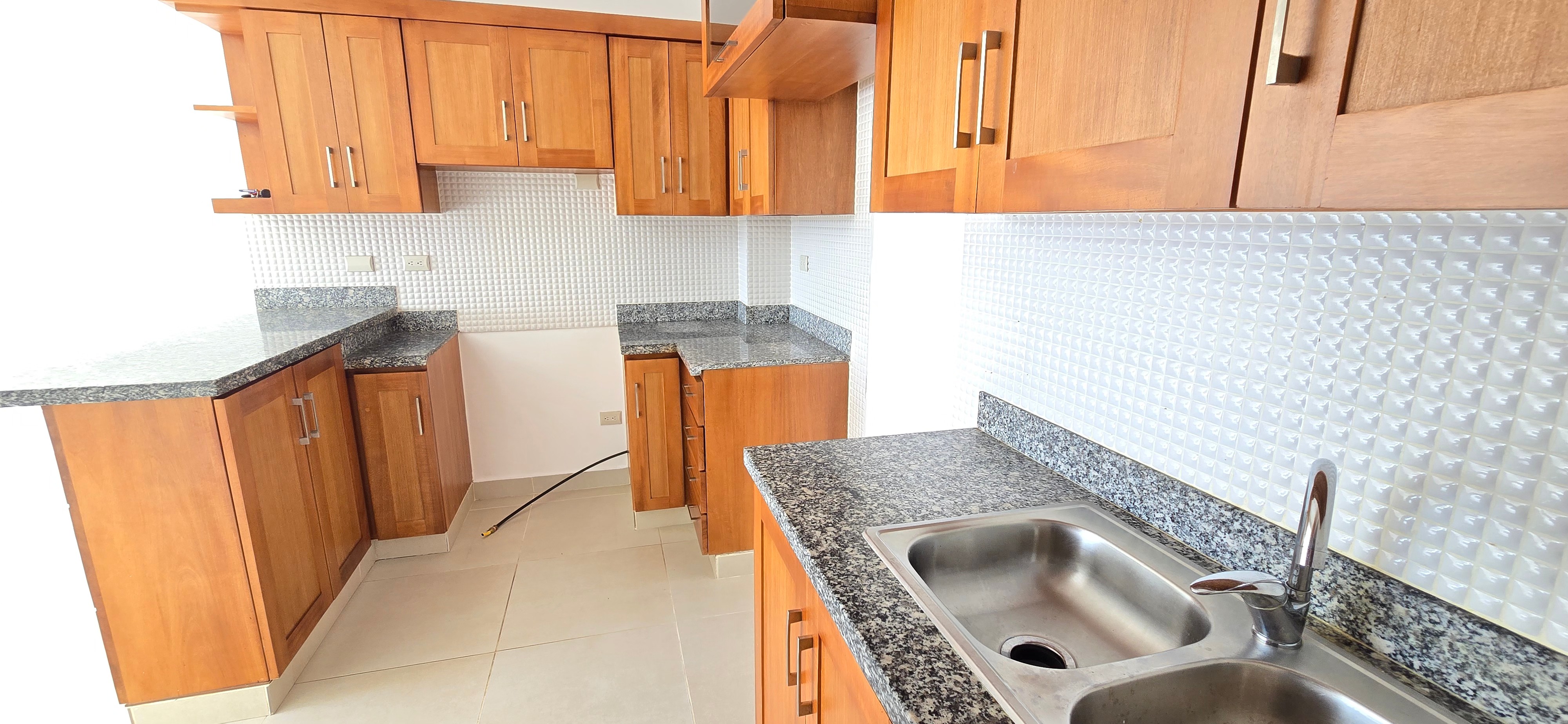 apartamentos - rento 4to piso con ascensor en autopista duarte santiago a 2 minutos del homs  2