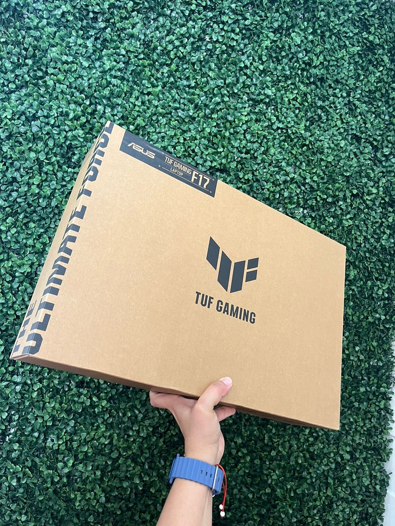 computadoras y laptops - ASUS TUF GAMING FX707Z 12ava GENERACION SELLADA  0