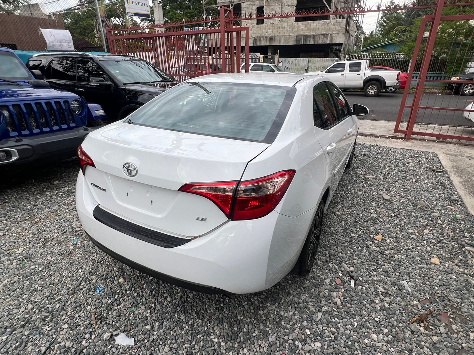 carros - toyota corolla 2018 4