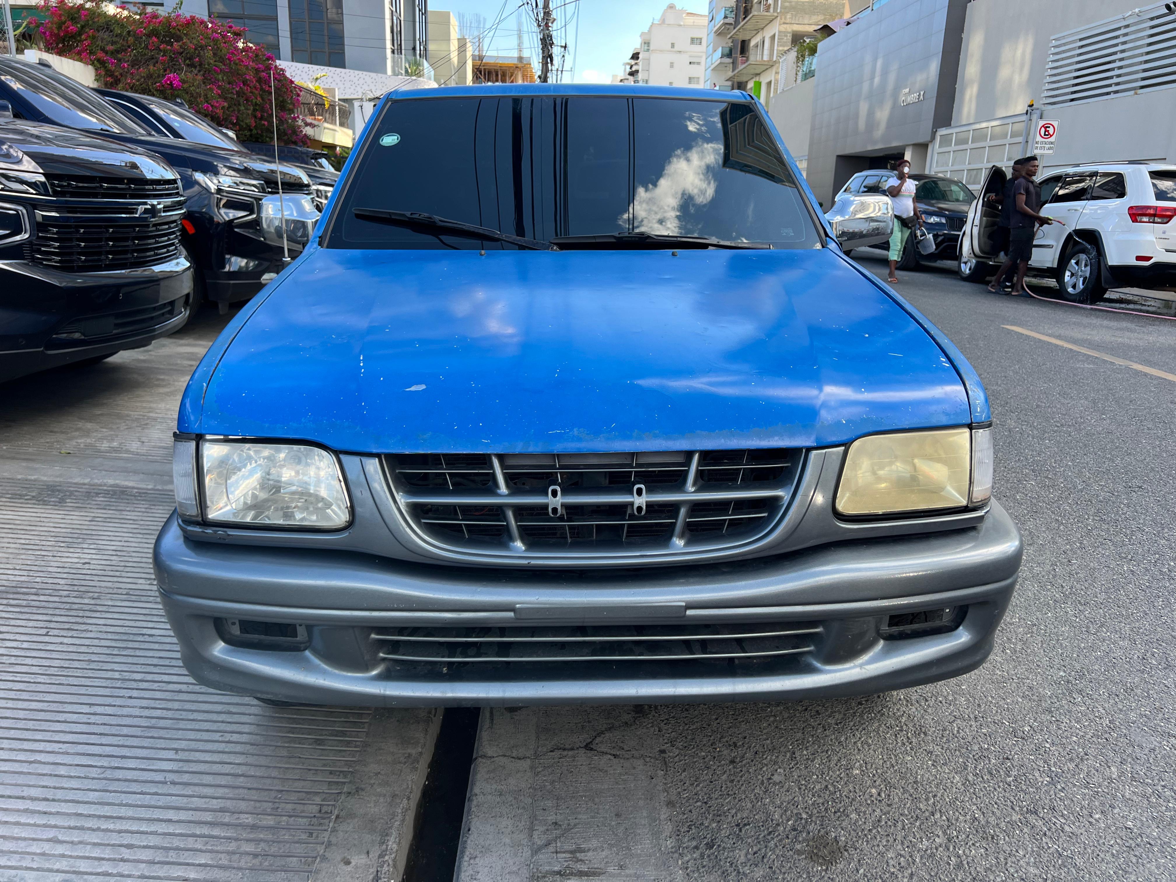 jeepetas y camionetas - ISUZU KB 1999 DE OPORTUNIDAD 2