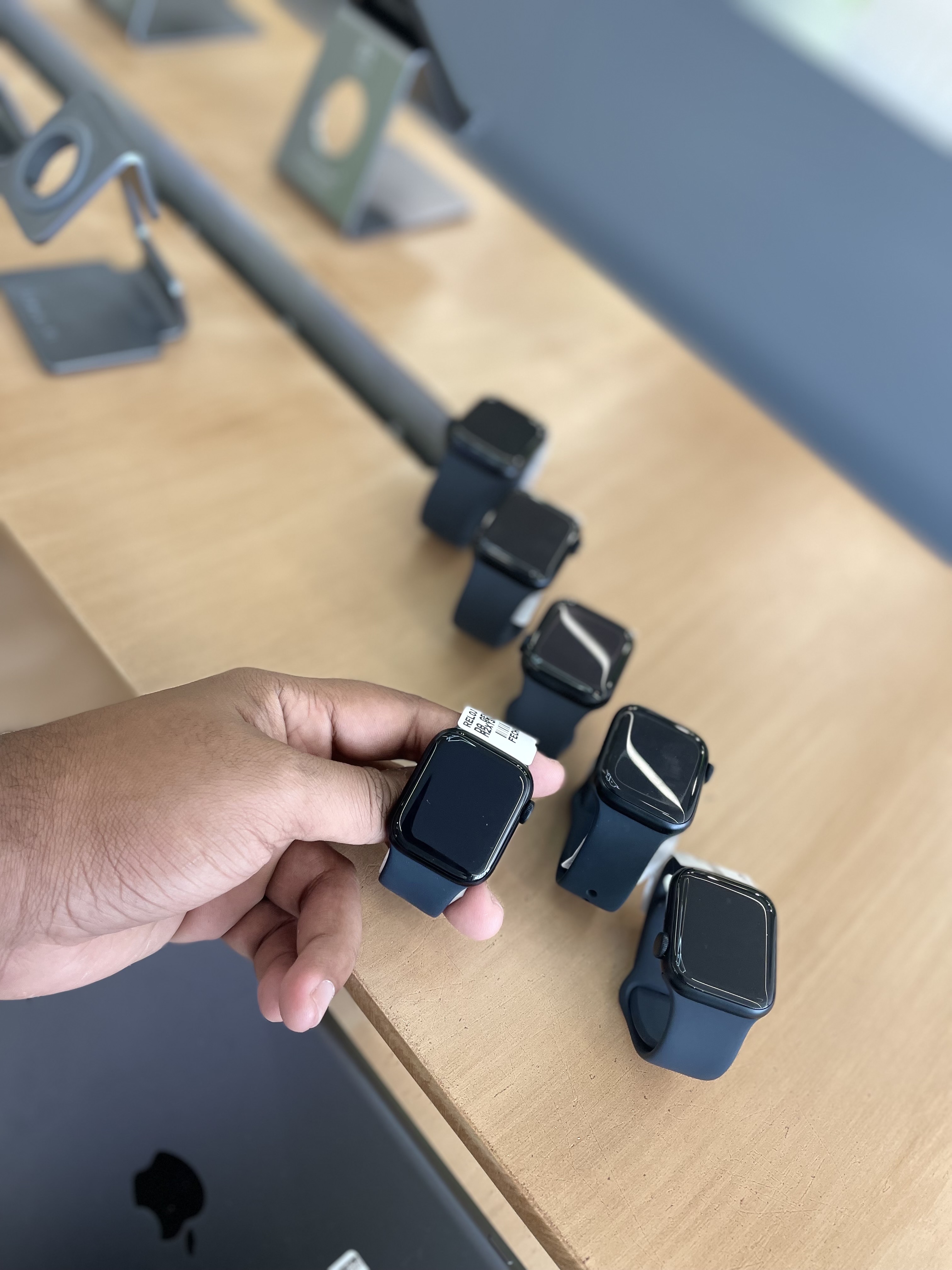 otros electronicos - APPLE WATCH SERIE SE (2DA GENERACIÓN)41MM