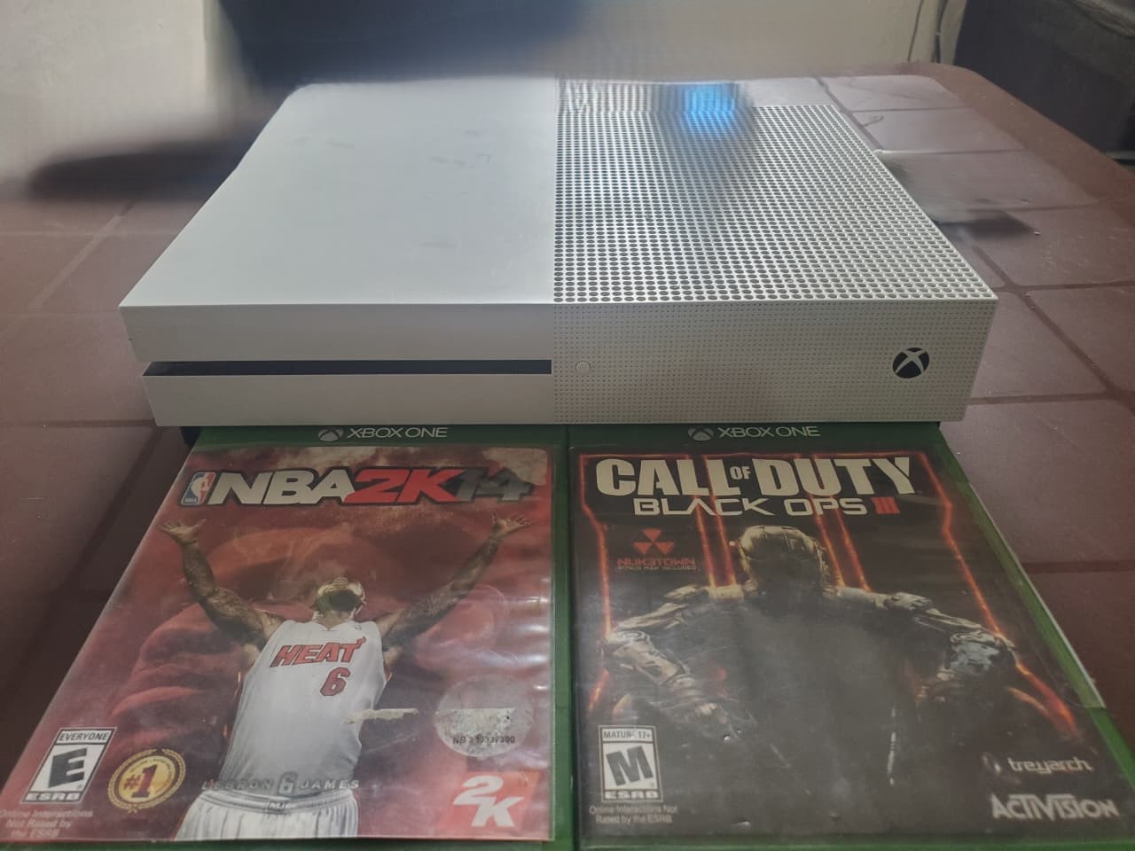 consolas y videojuegos - XBOX ONE S DE OPORTUNIDAD (NEGOCIABLE) UNICO DUEÑO 6