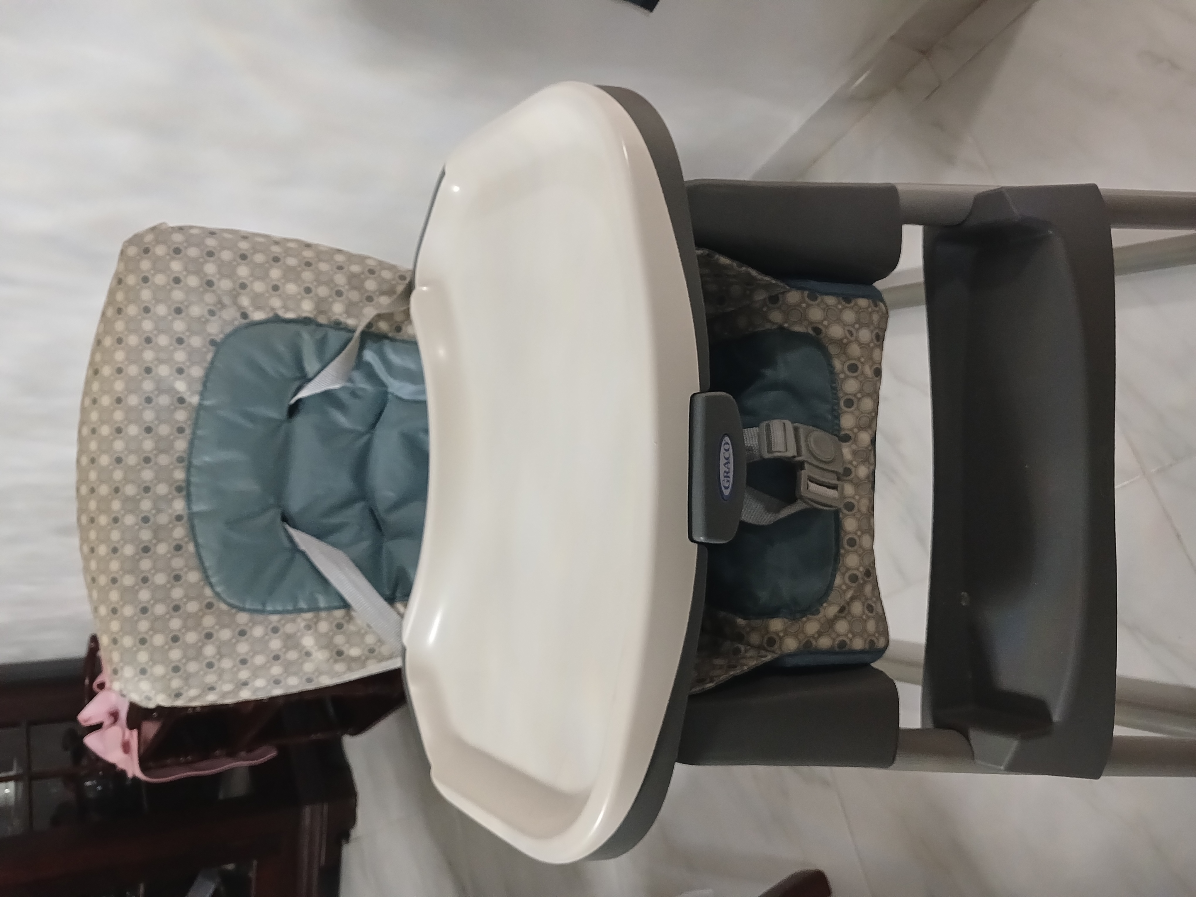 coches y sillas - Se vende una silla para niños en Santiago 0