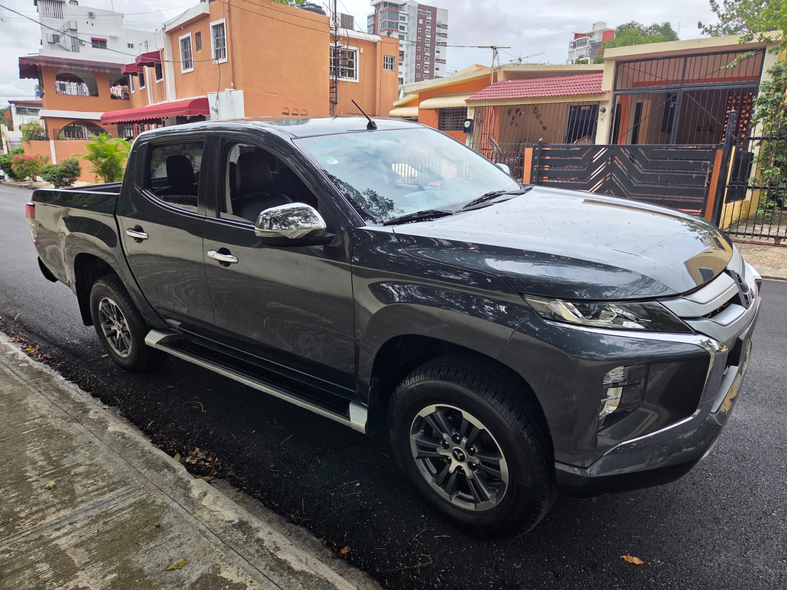 jeepetas y camionetas - Mitsubishi L 200 Sportero 2022 6