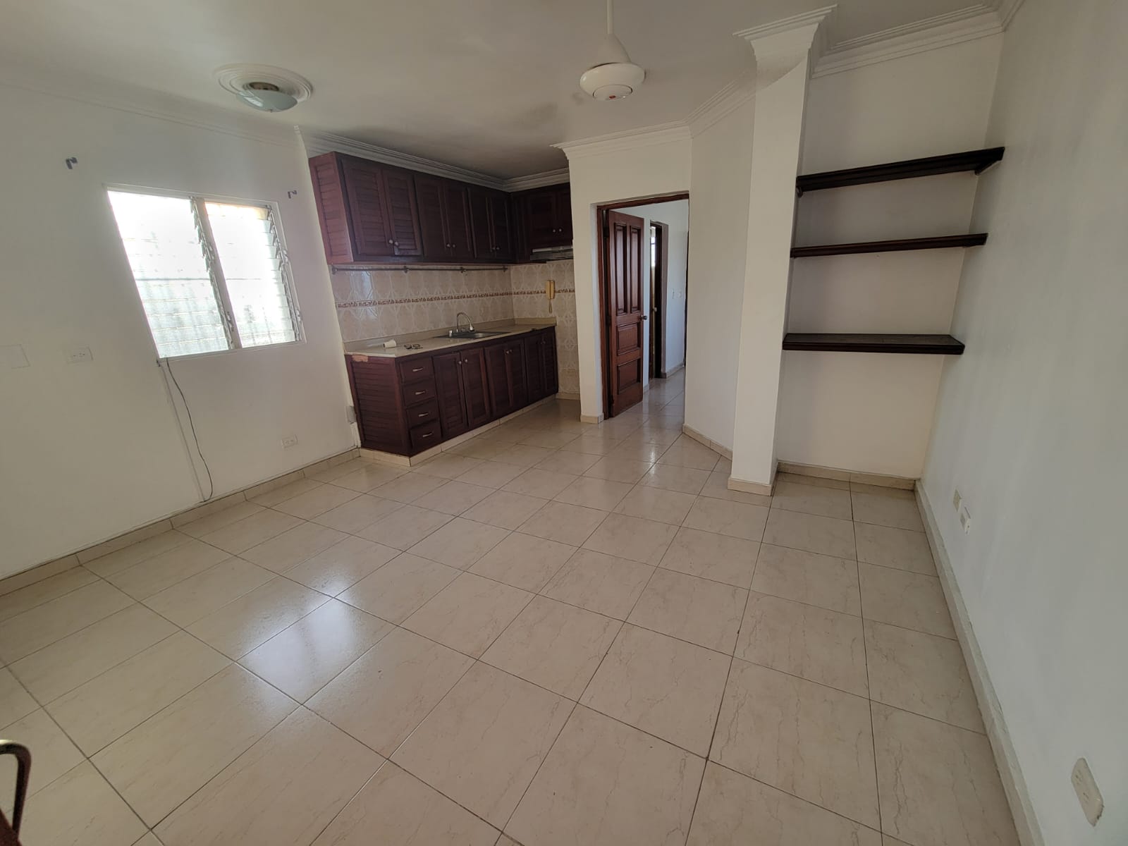 apartamentos - Alquiler Apartamento 1 Habitación, Zona Colonial 0