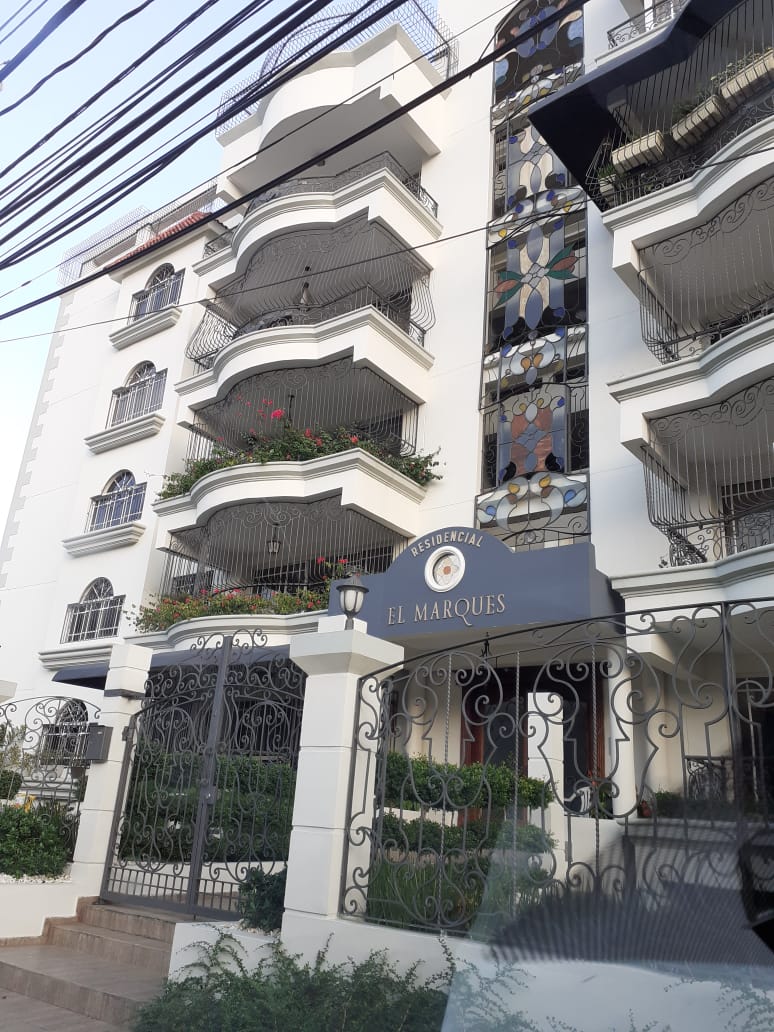 apartamentos - Se Vende Apartamento en La zurza I, cerca del Monumento 8
