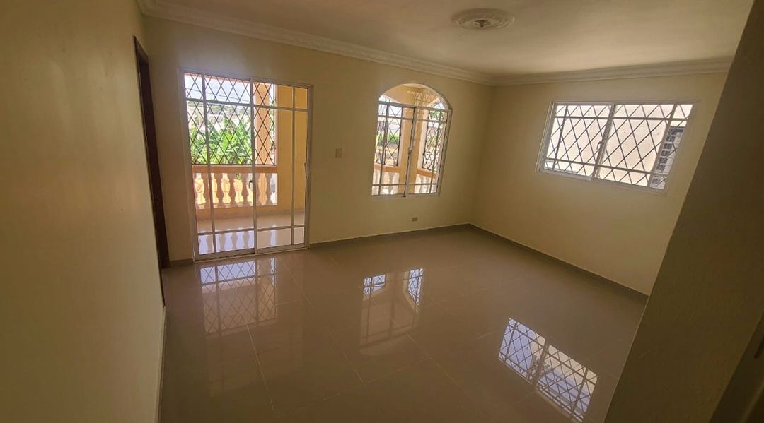 casas - CASA ALQUILER 2 NIVELES MIRADOR DEL ESTE RD$60,000 4