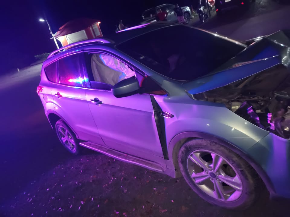 jeepetas y camionetas - FORD ESCAPE ACCIDENTADA. LEER DESCRIPCIÓN 1
