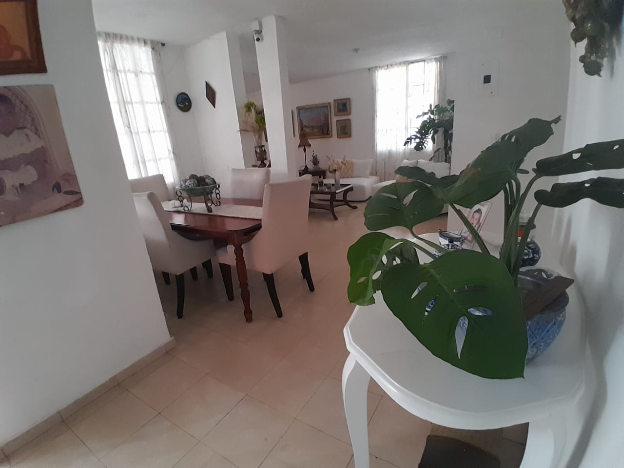 casas - Casa apropiada para negocio en Alna Rosa 2 1