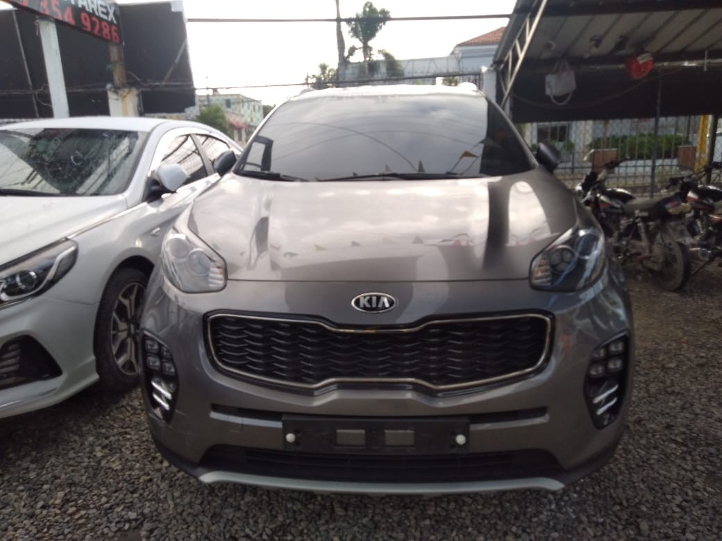 jeepetas y camionetas - KIA SPORTAGE 2018 GRIS 2