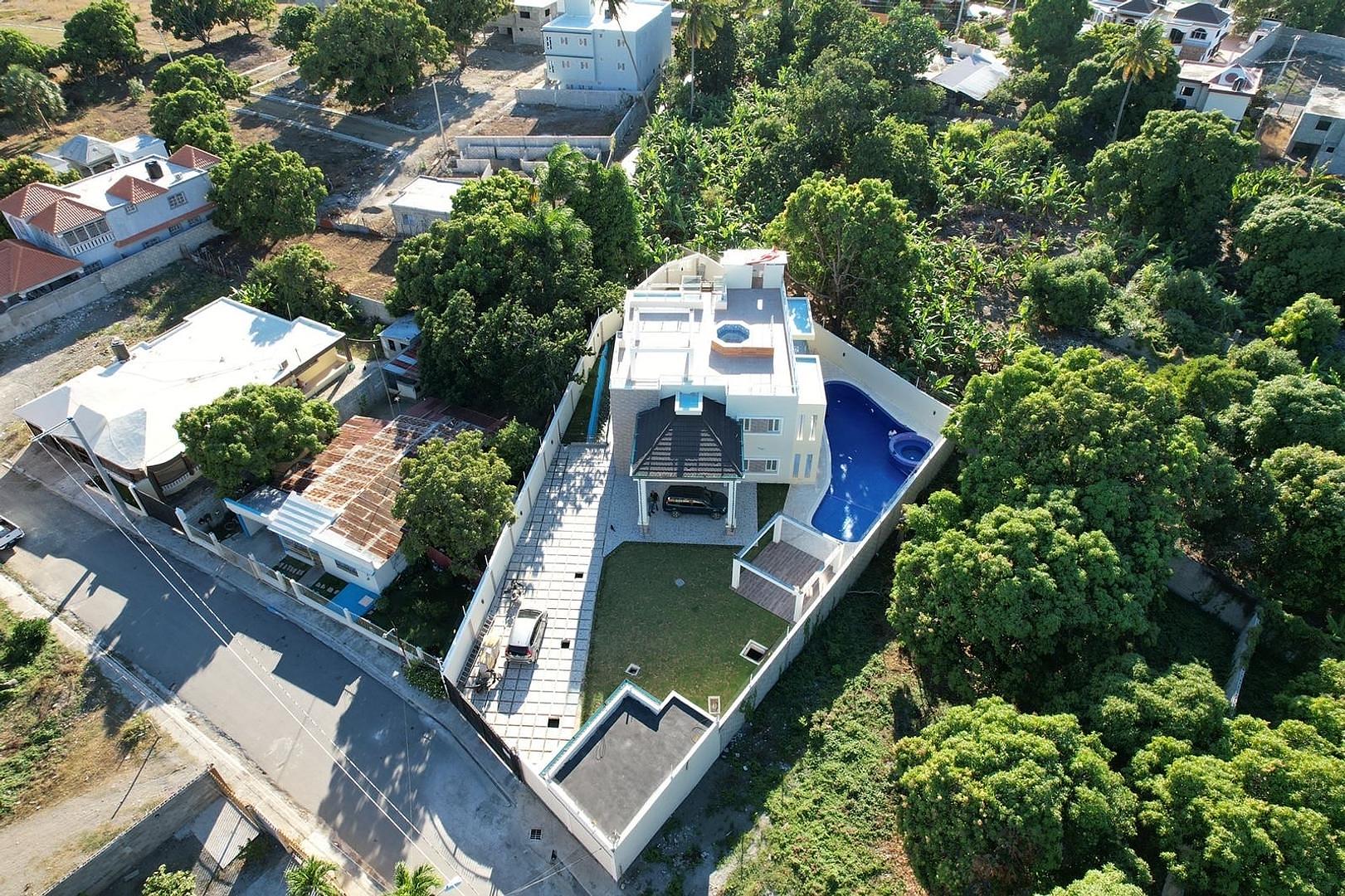 casas vacacionales y villas - Villa en el centro de boca canasta  5