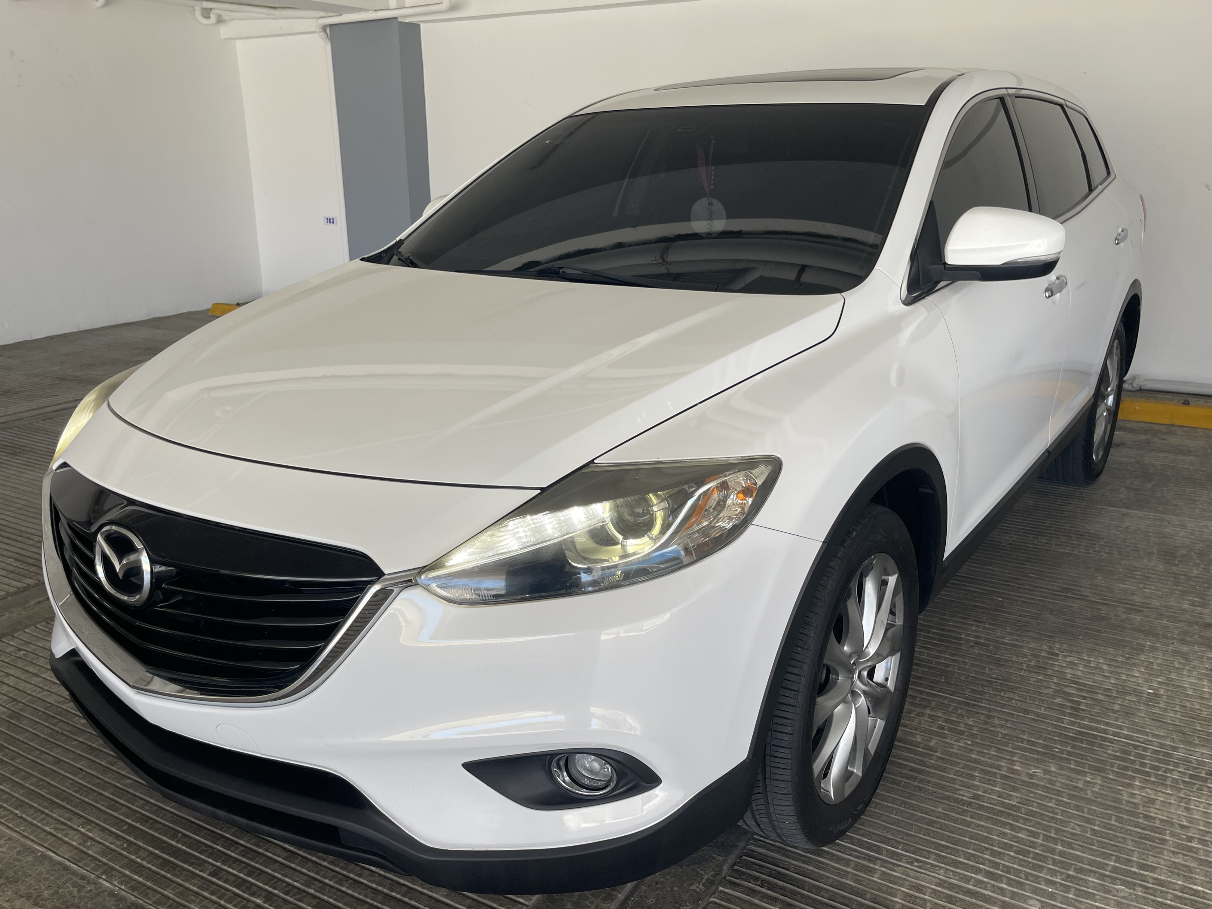 jeepetas y camionetas - Mazda CX9 de Venta en Santo Domingo  2