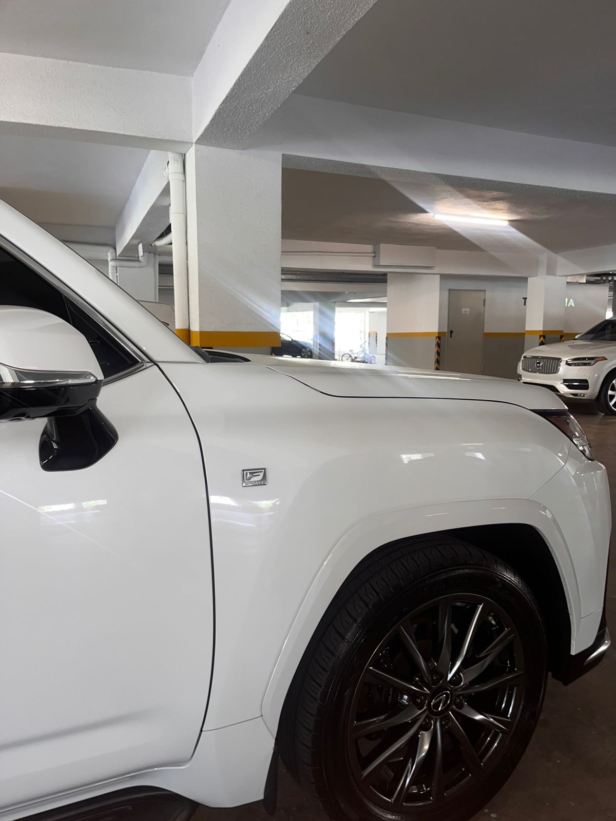 jeepetas y camionetas - SE VENDE: Lexus COMO NUEVO 0