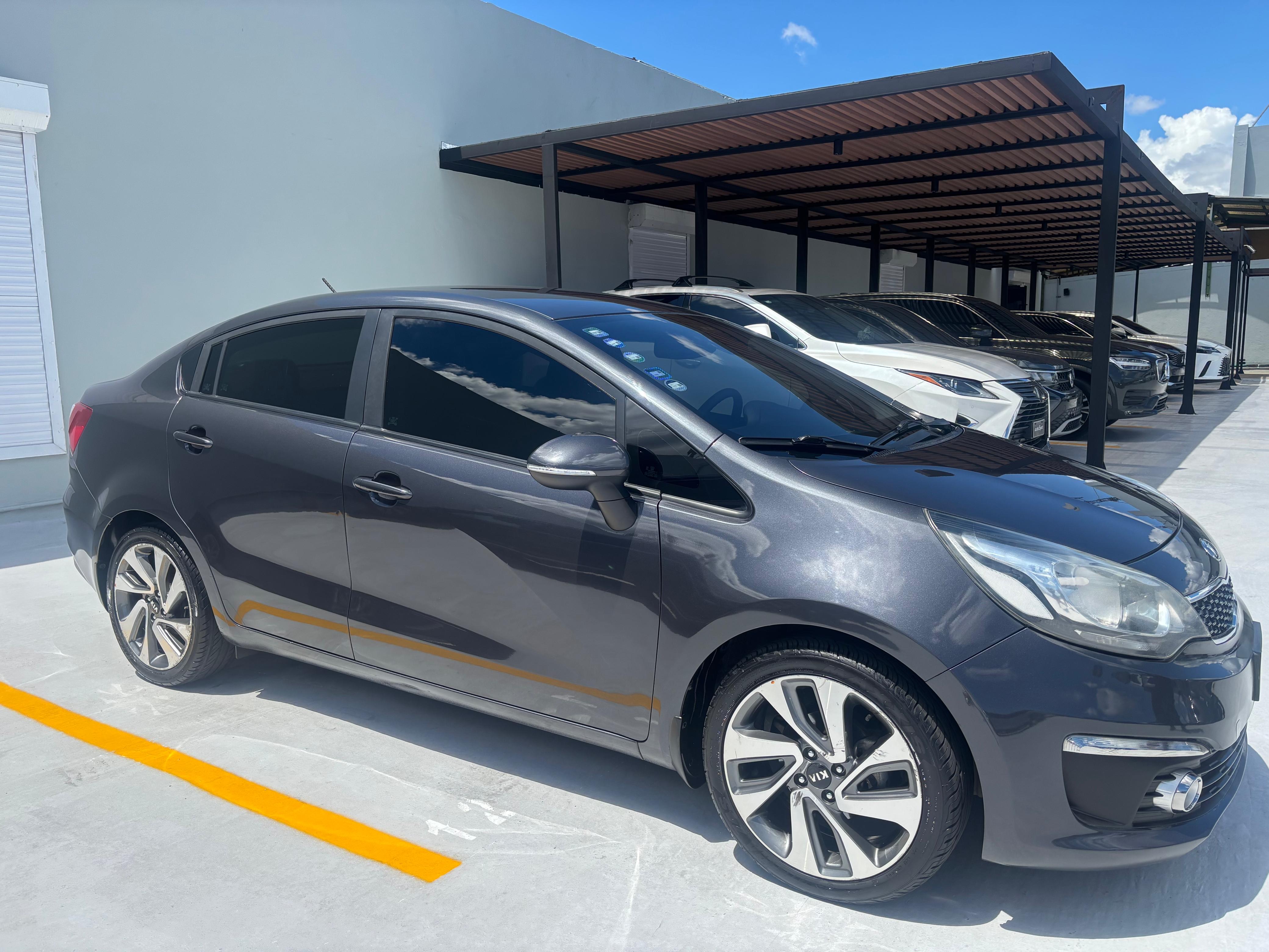 carros - Kia Río 2017 0