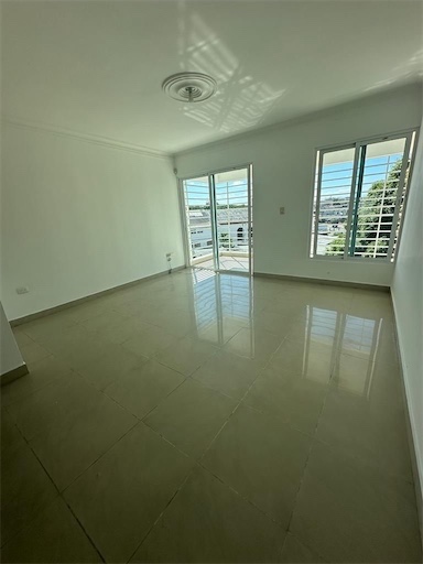apartamentos - Amplio Apartamento en venta 165 Mts2 de oportunidad. 4