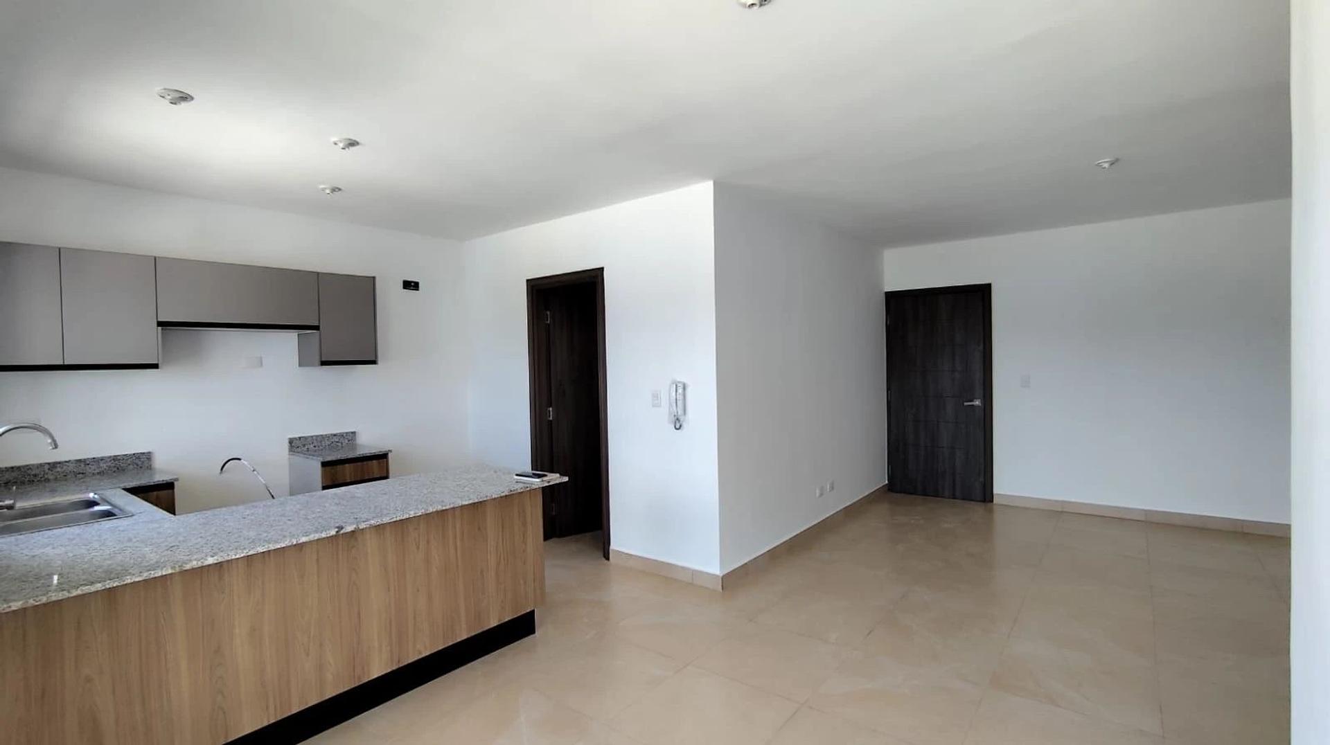 apartamentos - Encantador Apartamento en venta en Colinas del Arroyo II 9