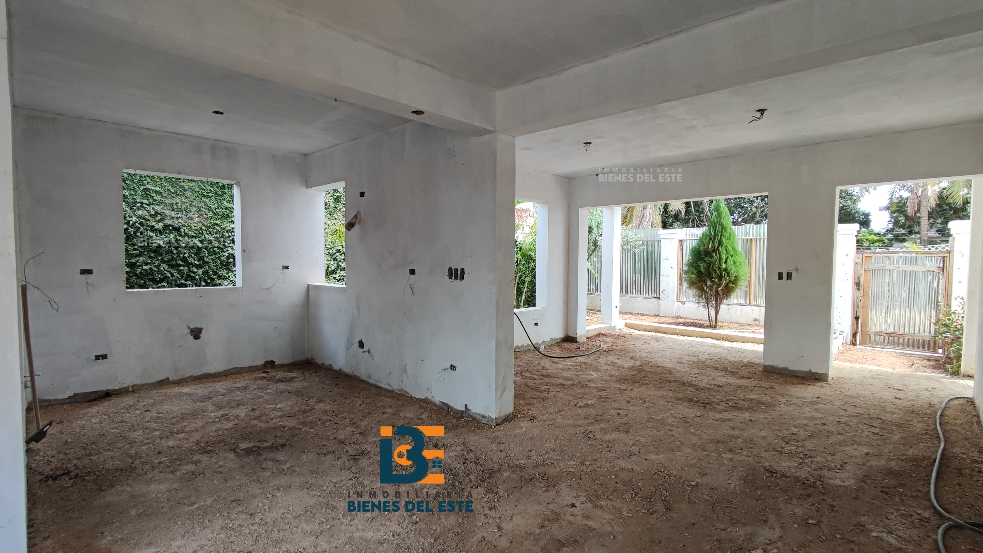 apartamentos - Se venta esta Casa de 2 niveles en construcción. 2
