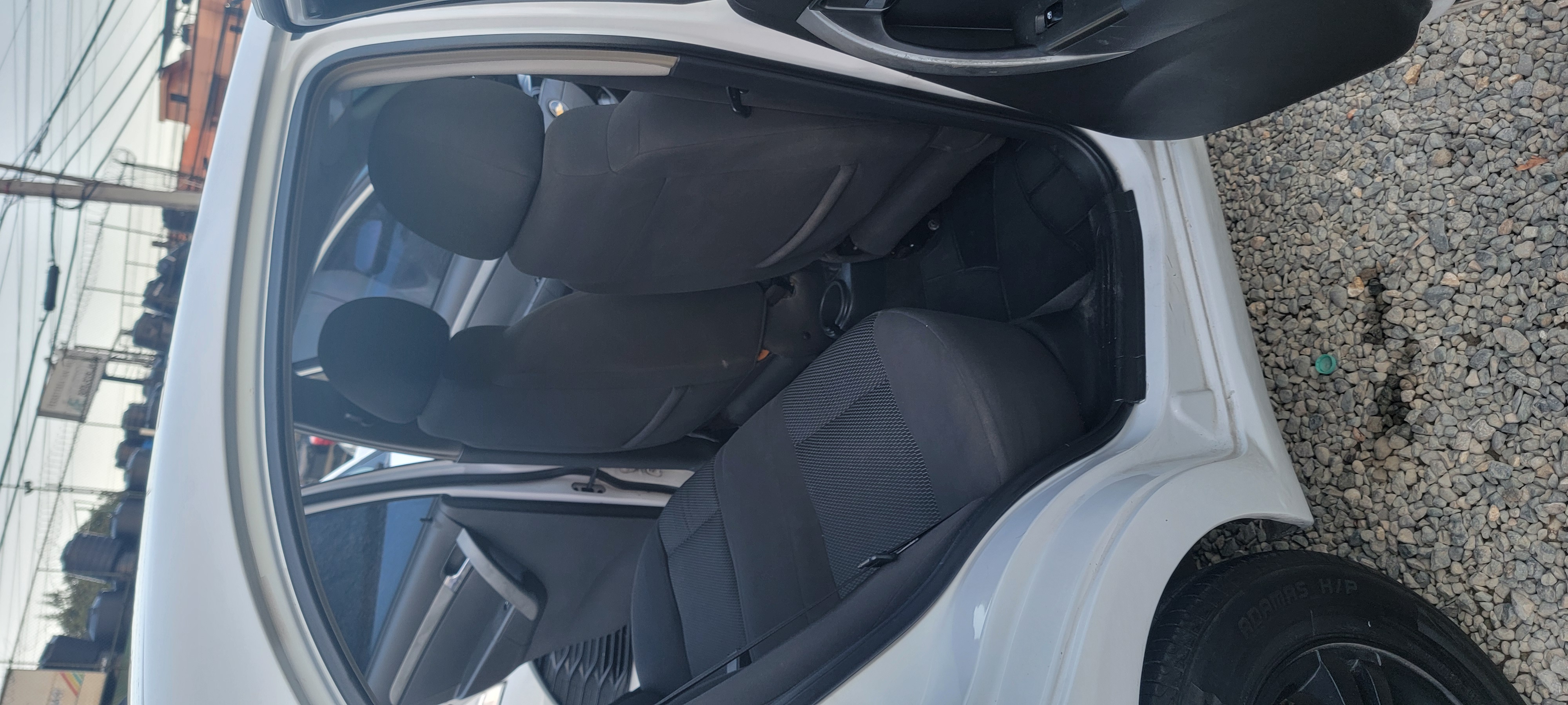 carros - CHEVROLET  AVEO 2014 4