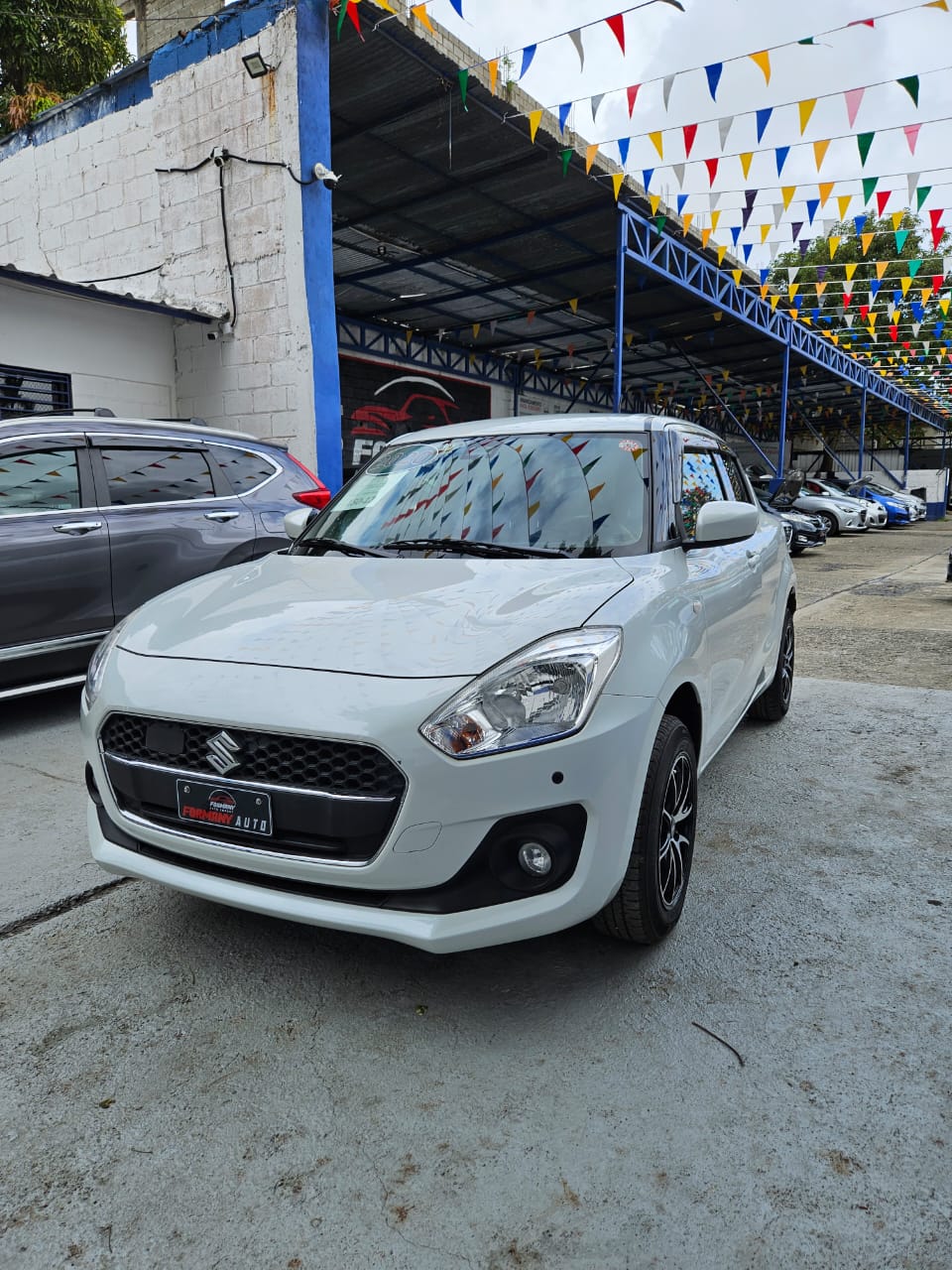 carros - SUZUKI SWIFT  1