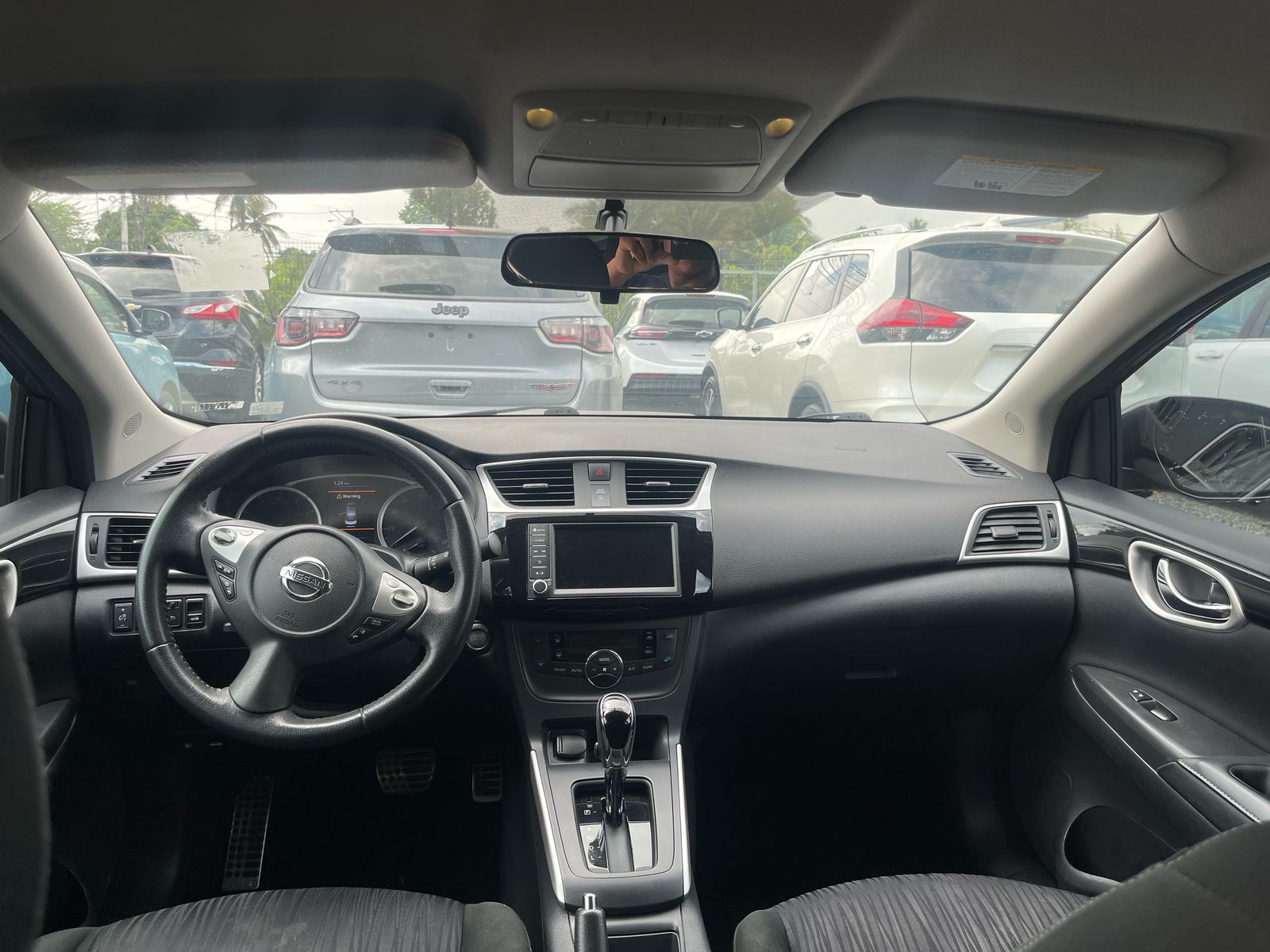 carros - Nissan Sentra SV  1