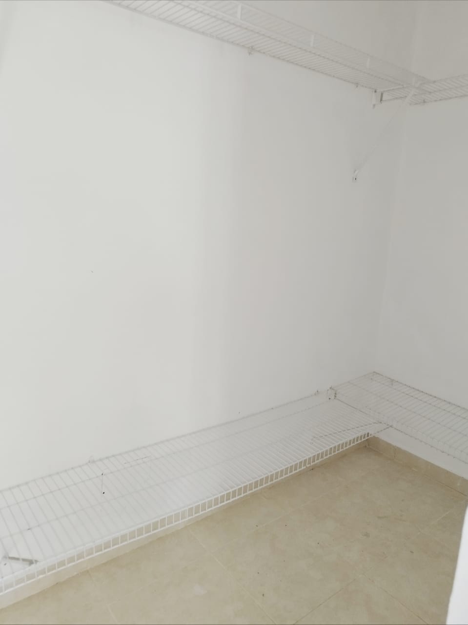 apartamentos - Se Alquila Penthouse en La Española de 250 mts (tercer nivel). Precio $37,000 3