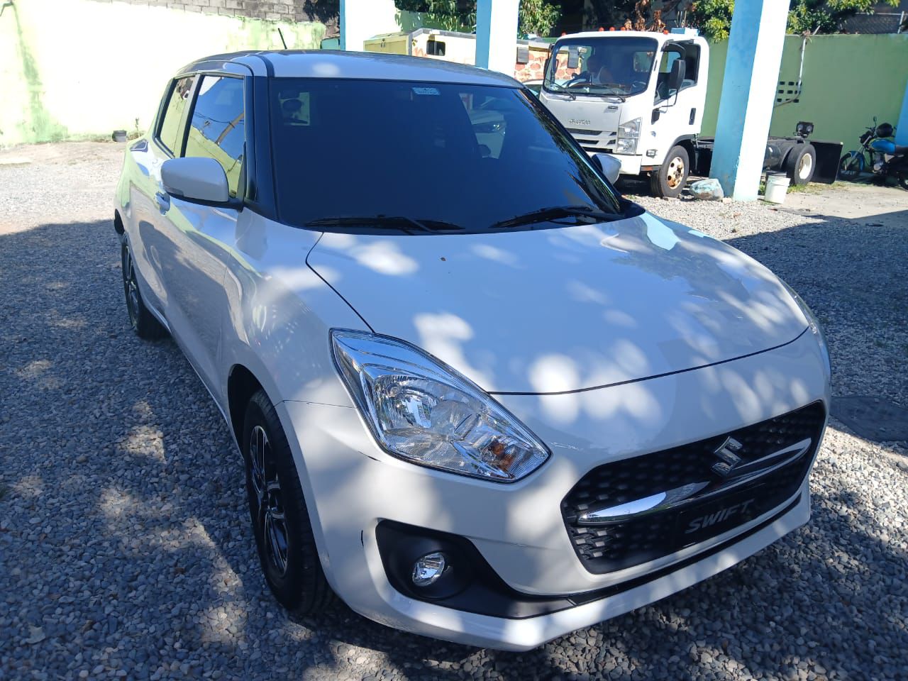 carros - Suzuki Swift GL+ 2024 2