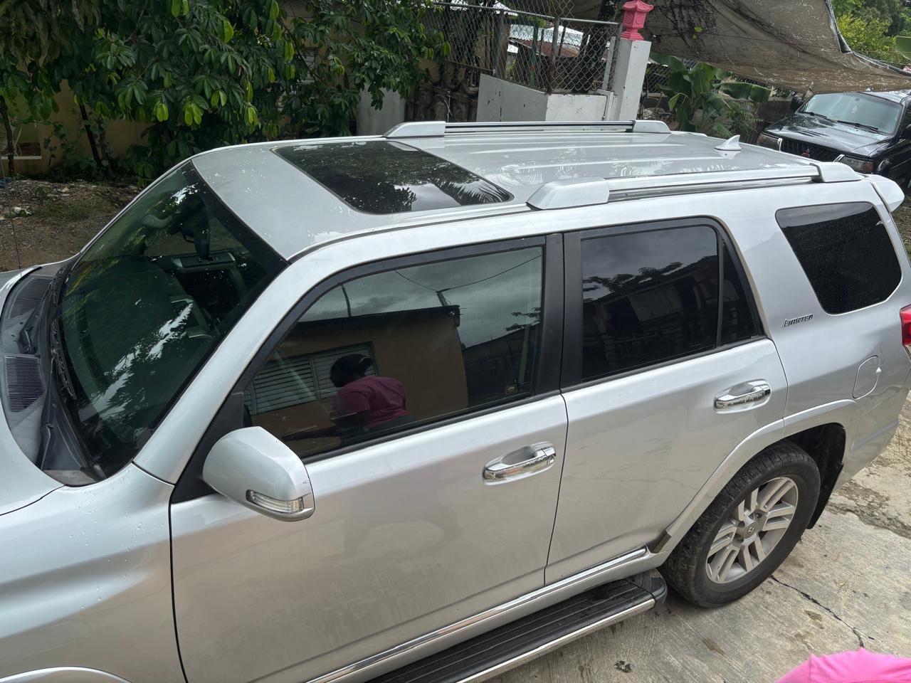 jeepetas y camionetas - Toyota 4runner limited 3 fila 2