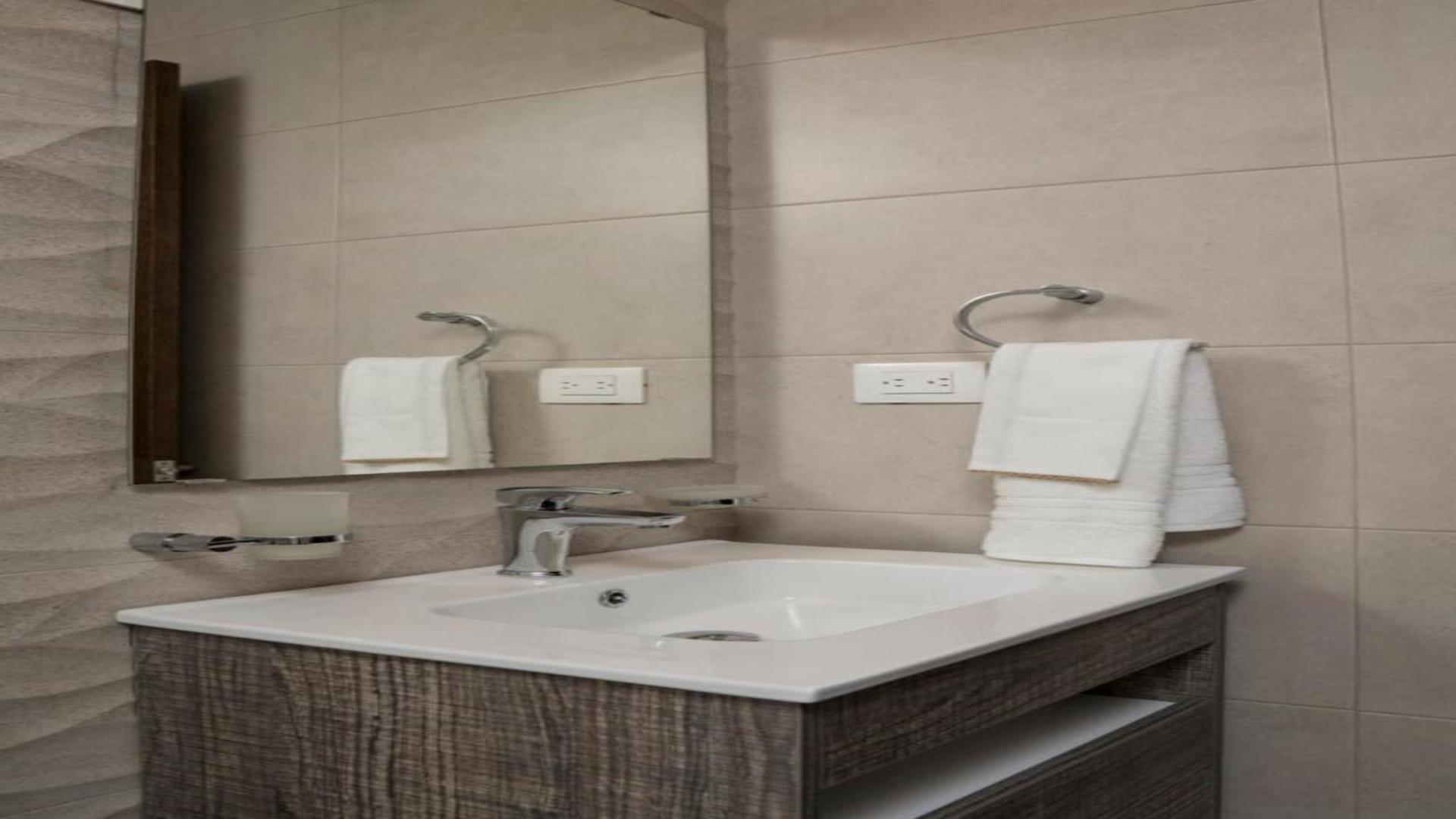 apartamentos - APARTAMENTO MODERNO EN VENTA SANTIAGO LA MORALEJA 8
