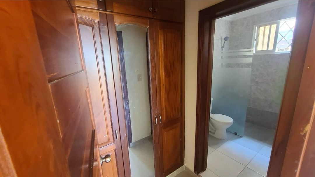 casas - CASA ALQUILER 2 NIVELES MIRADOR DEL ESTE RD$60,000 8