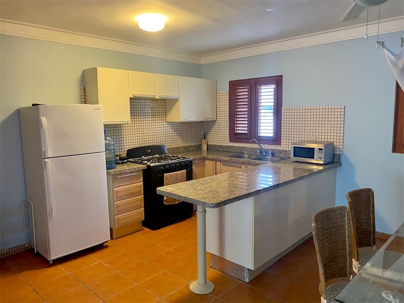 apartamentos - Venta de apartamento en primera línea de playa en Juan Dolio zona turística 9