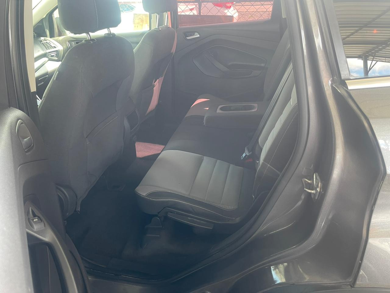 jeepetas y camionetas - Ford Escape 2013 4x4 SE Ecoboost  6
