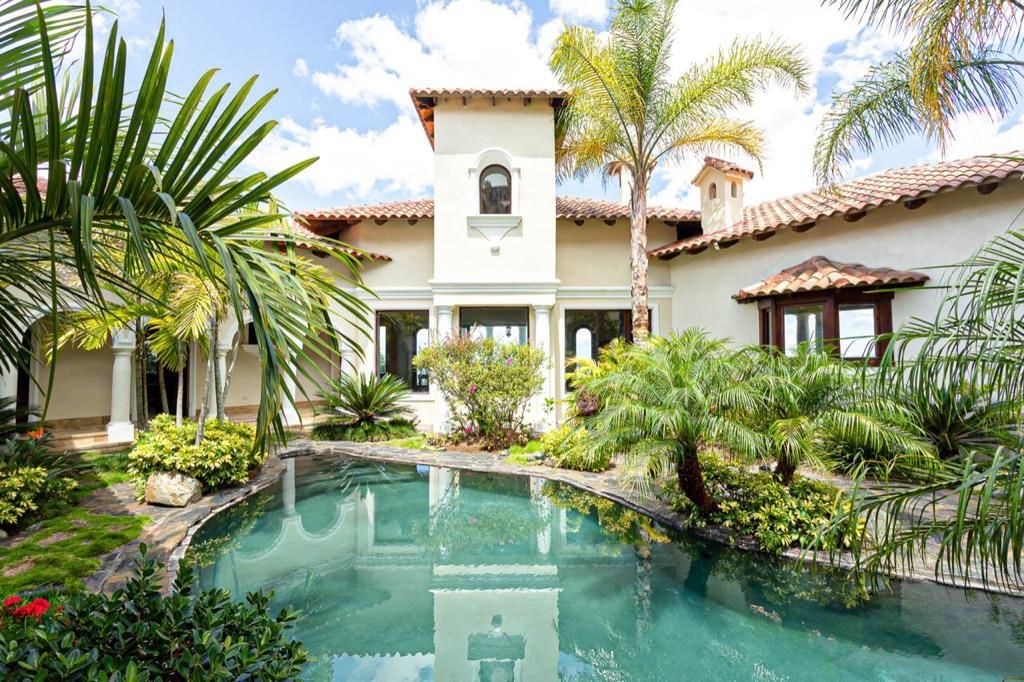 casas vacacionales y villas - Villa en Jarabacoa/Fortuna III 0
