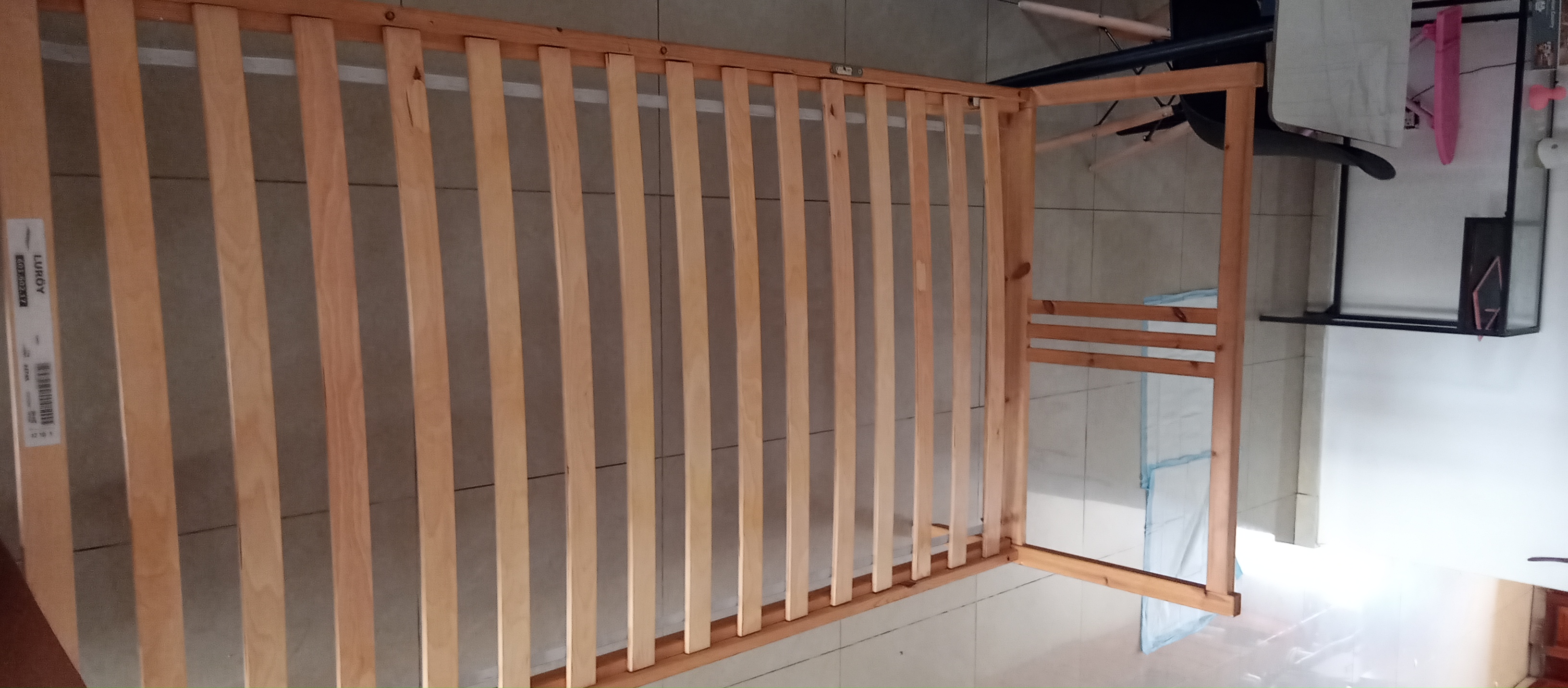 muebles y colchones - cama base de madera con colchón Sealy como.nuevo  5
