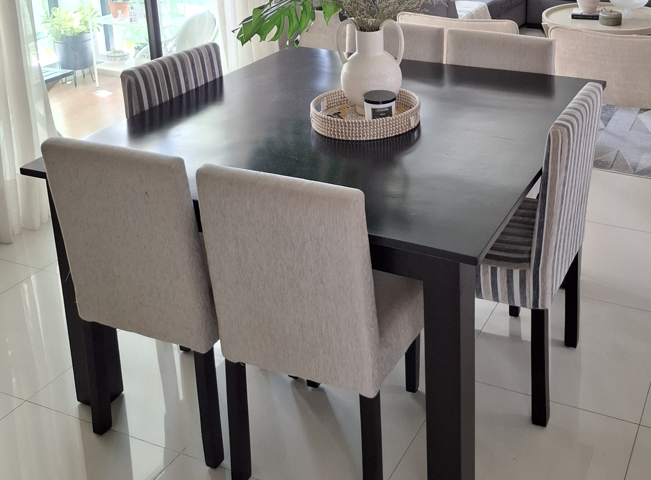 muebles y colchones - Comedor en caoba  0