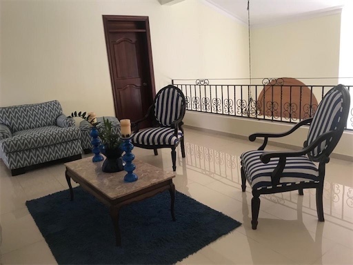 casas - Venta de casa en el mirador sur Distrito Nacional con 765mts de construcción 4