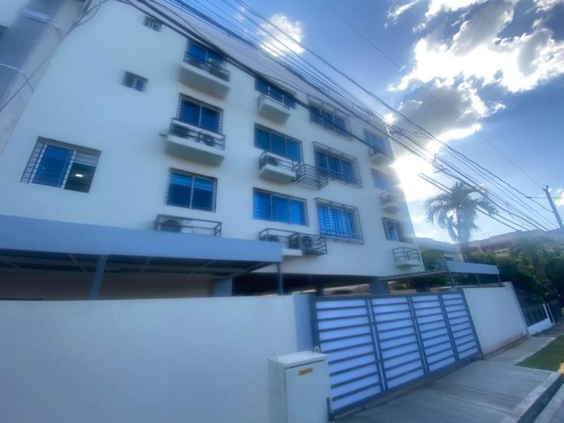 apartamentos - Urbanización Tropical.

Próximo a las avenidas Independencia y 30 de mayo. Cerca 0
