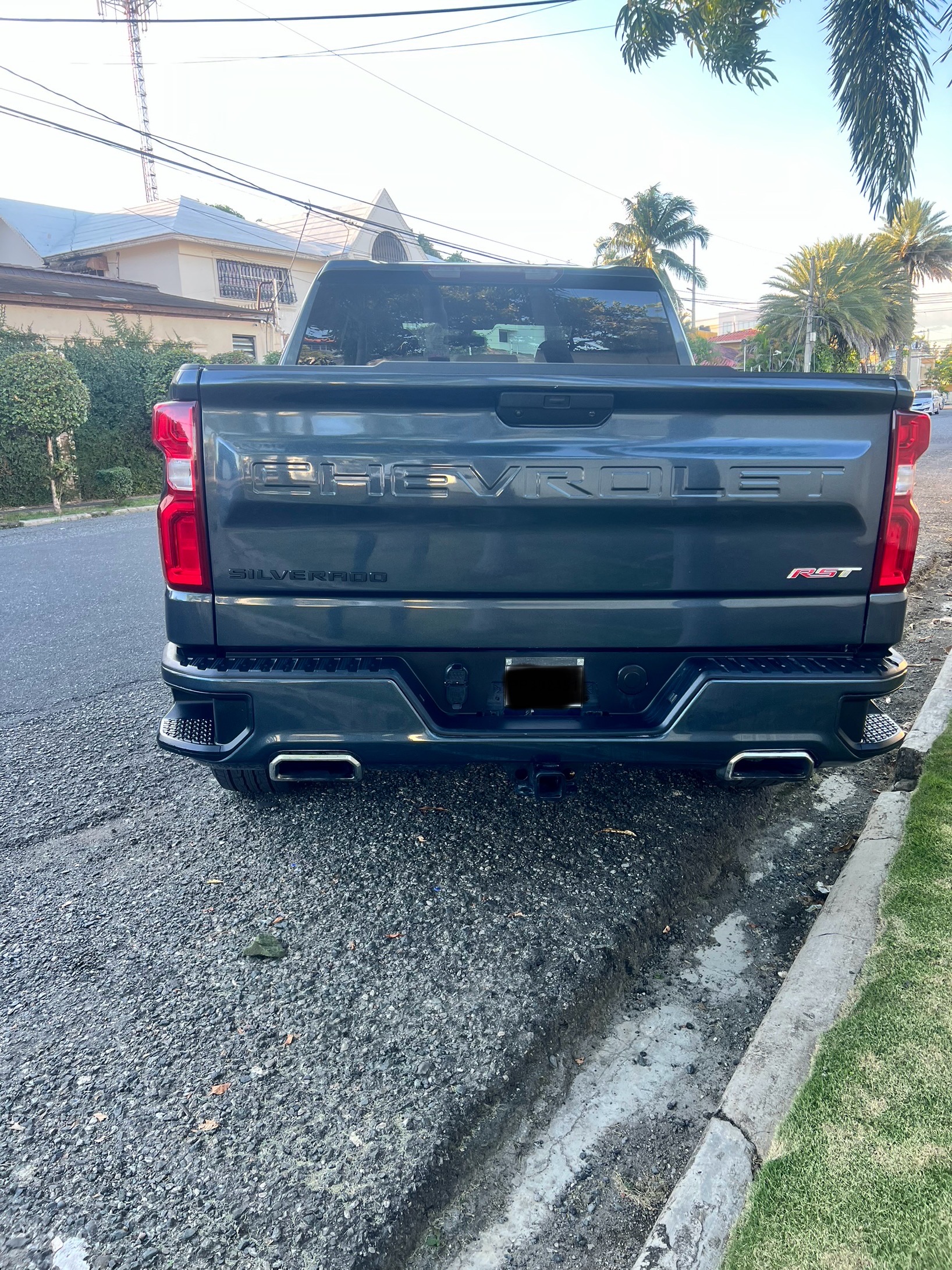 jeepetas y camionetas - cheveolet silverado 2019 RST 3