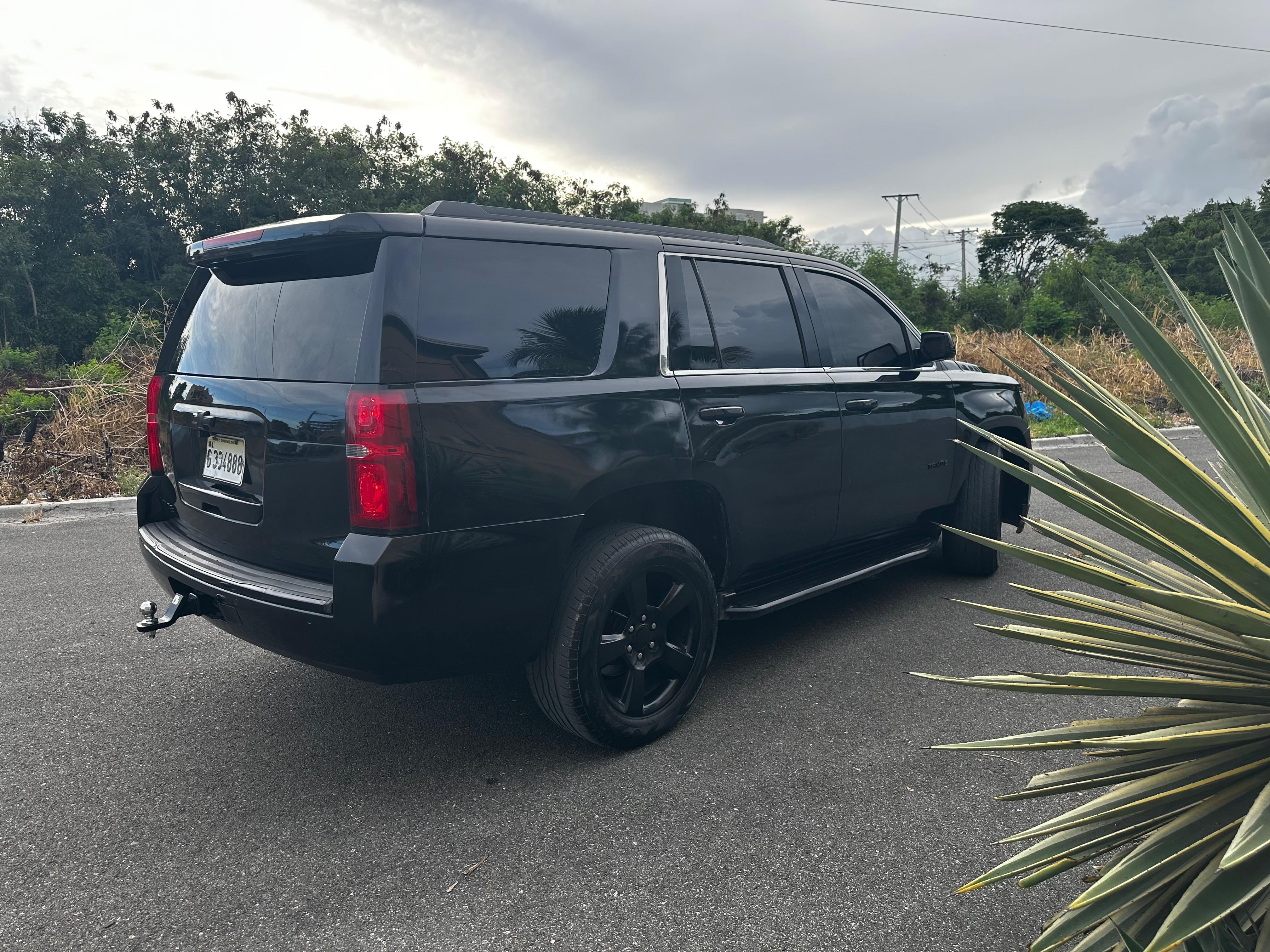 jeepetas y camionetas - chevolet tahoe 2015 2