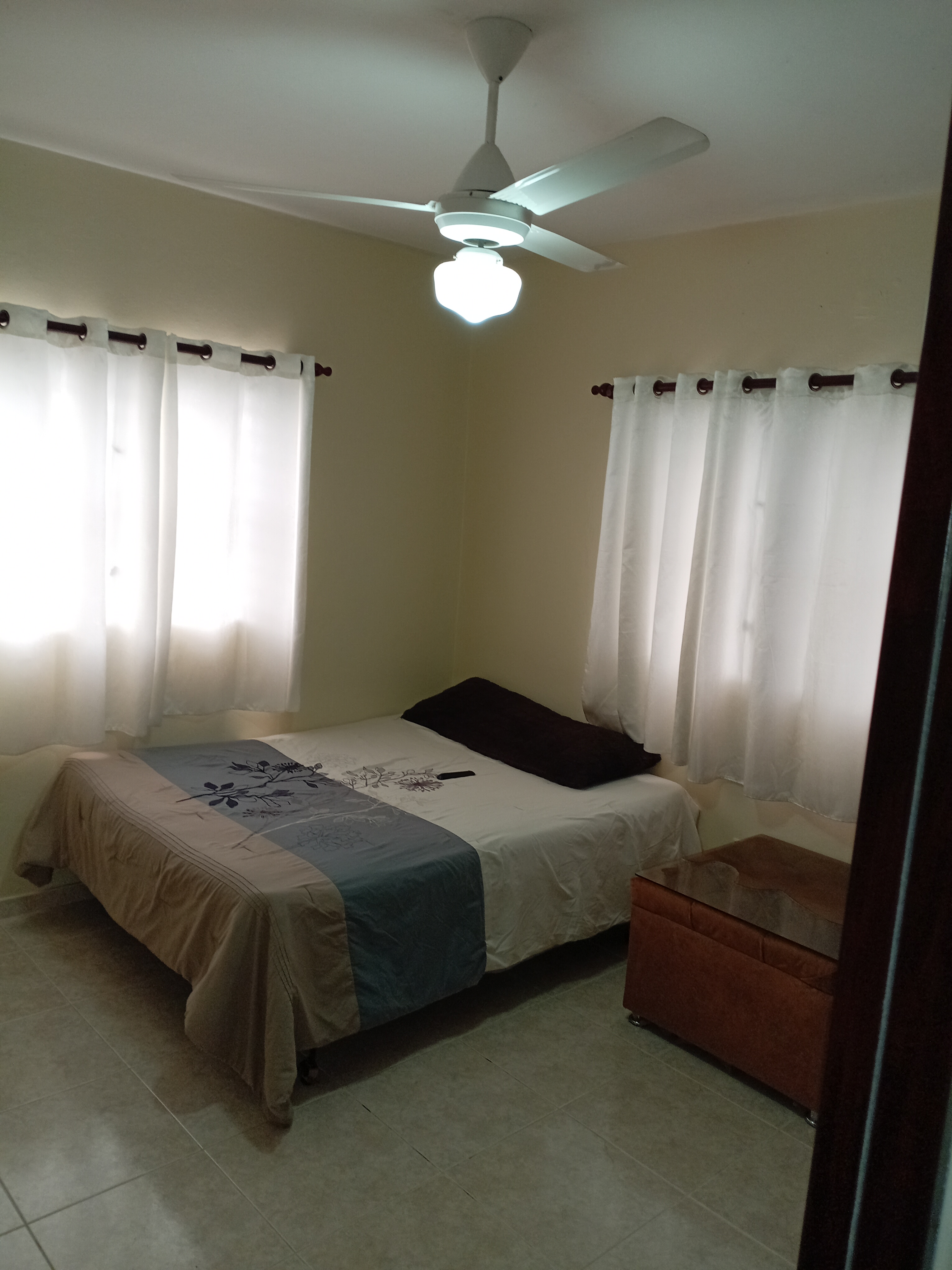 habitaciones y viviendas compartidas - Rento habitación a chica que trabaje 5