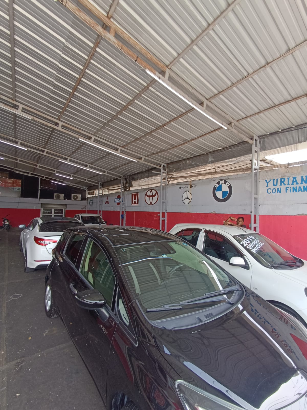 oficinas y locales comerciales - Local en Alquiler 7
