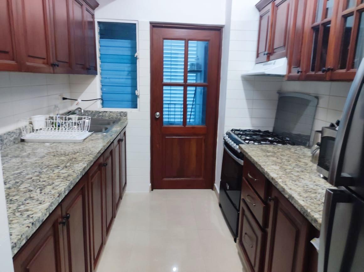 apartamentos - Apartamento en naco amoblado  4